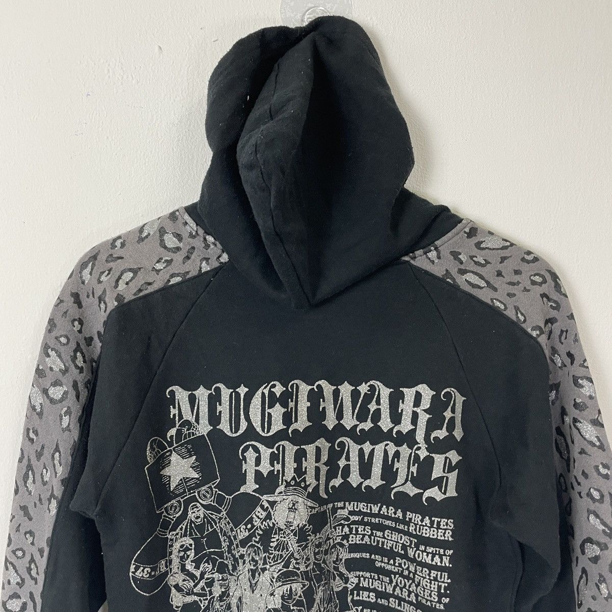 Anime Vintage One Piece Hoodies Sweatshirt Size US XS / EU 42 / 0 - 9 Thumbnail