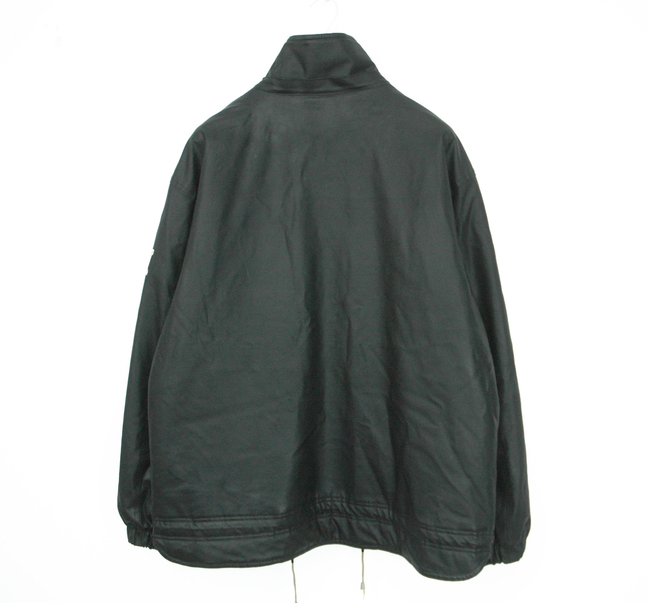 Tommy Hilfiger Vintage Tommy Hilfiger Big Logo Waterproof Jacket Size US XL / EU 56 / 4 - 9 Thumbnail