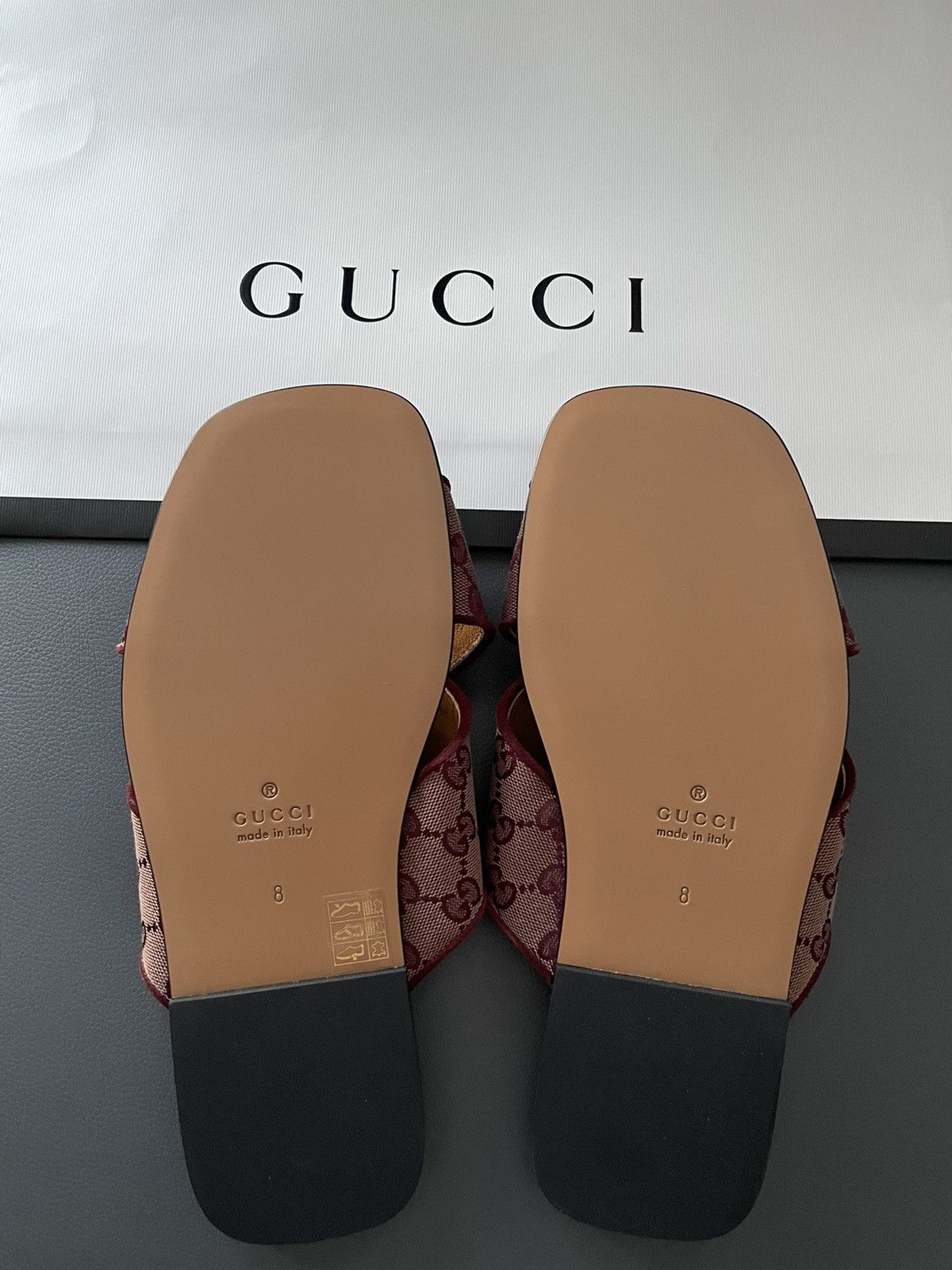 Gucci Super Runway Gucci GG Logo Monogram Slides Sandal Brand New Size US 8.5 / EU 41-42 - 12 Thumbnail