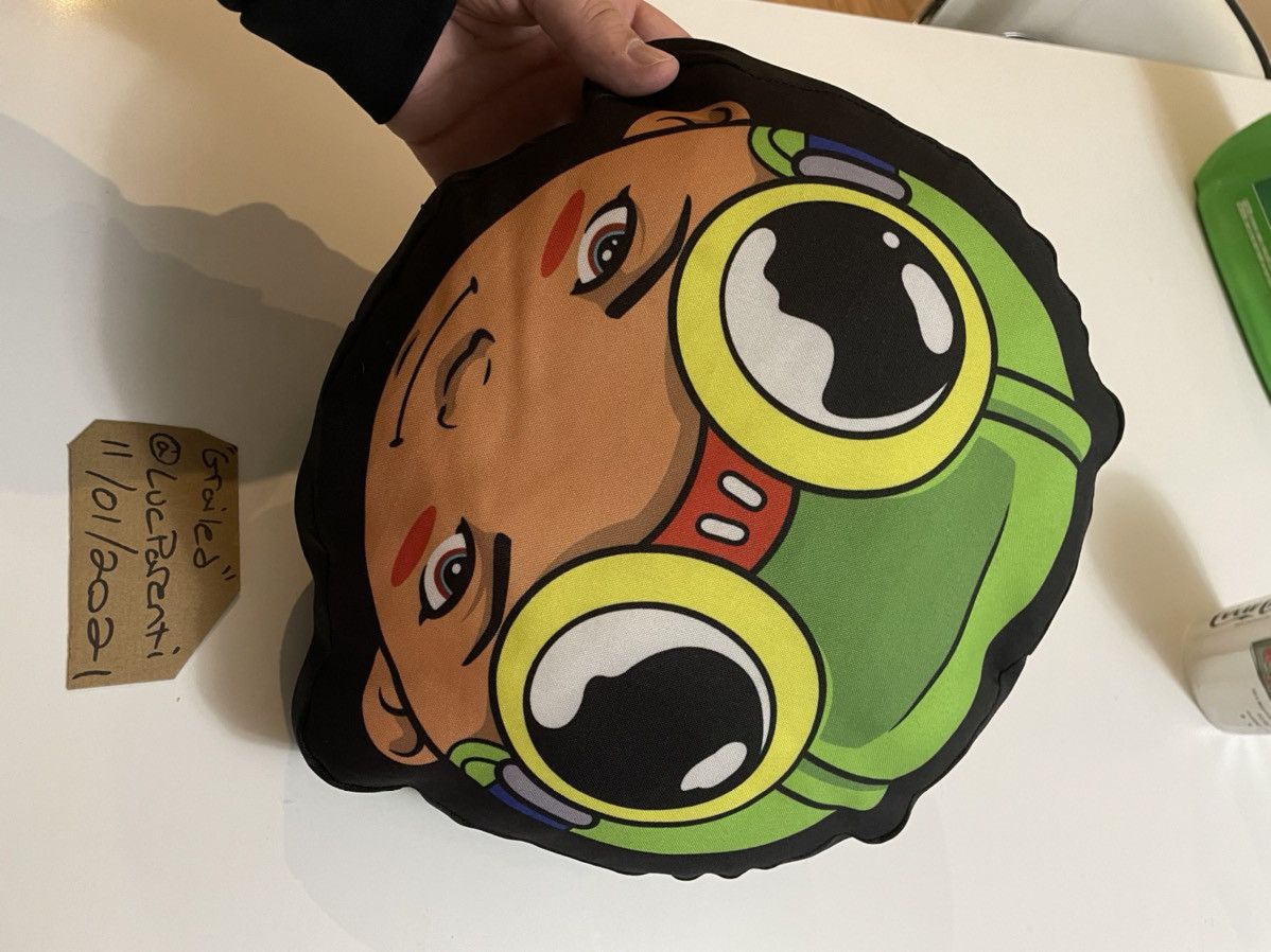 Hebru Brantley Hebru Brantley Flyboy pillow Size ONE SIZE - 1 Thumbnail