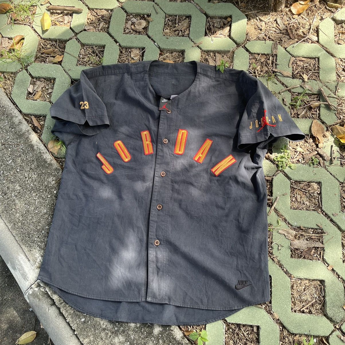 Jordan Brand × Nike × Vintage Rare! Vintage 1992s Nike Air Jordan Baseball Jersey Size US XL / EU 56 / 4 - 1 Thumbnail