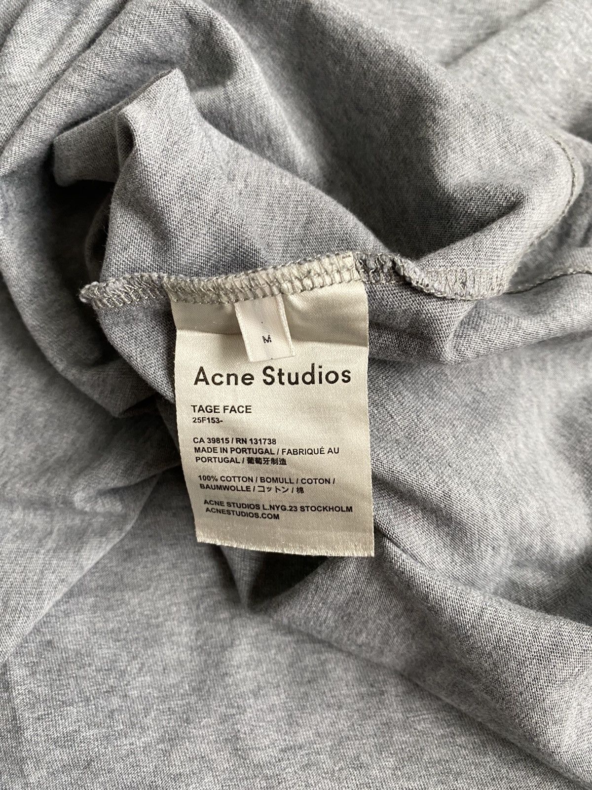 Acne Studios 🔥 280$ Acne Studios Long Sleeve Tage Face Sweatshirt/T-shirt Size US M / EU 48-50 / 2 - 12 Thumbnail