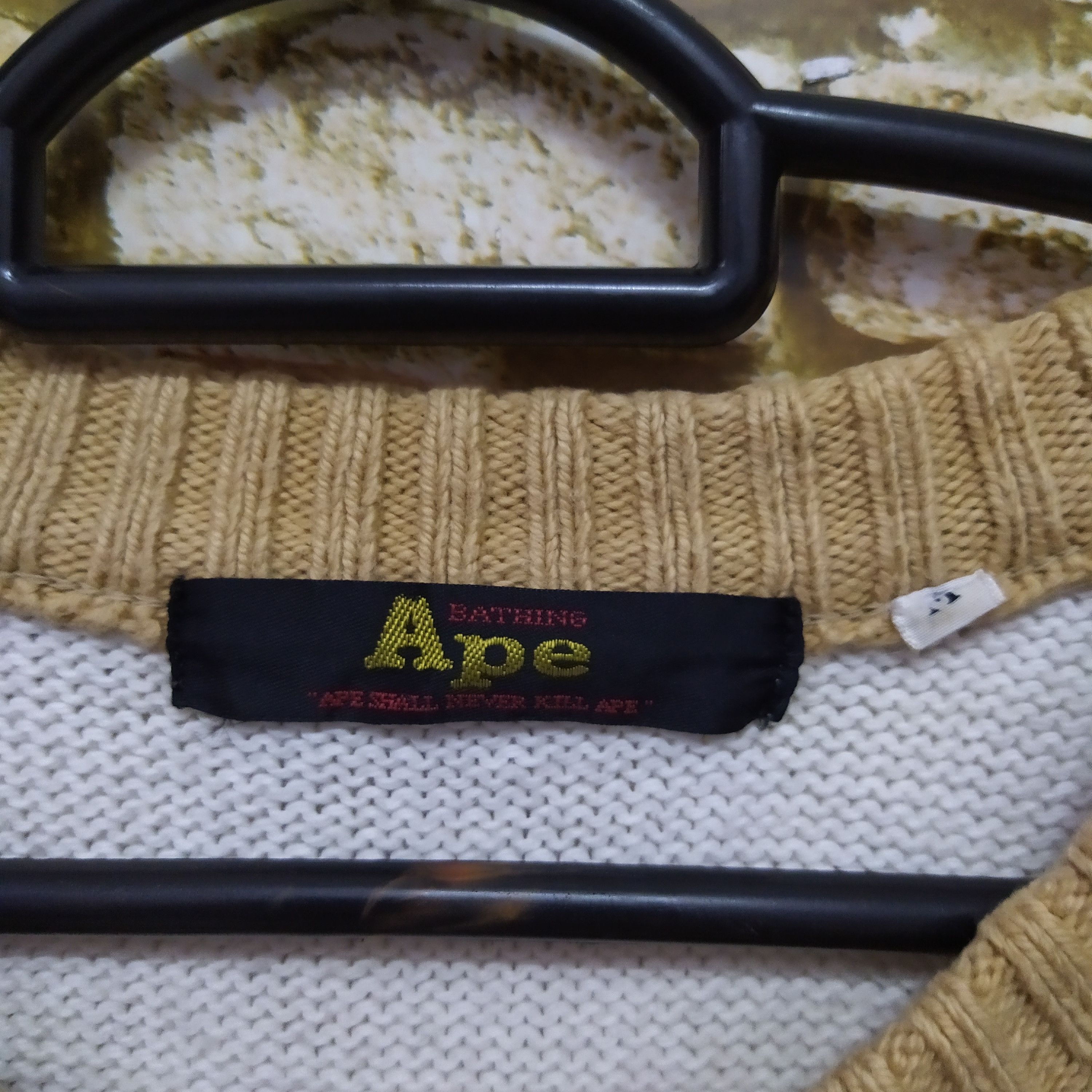 VTG A BATHING APE BAPE KNITWEAR (D252)