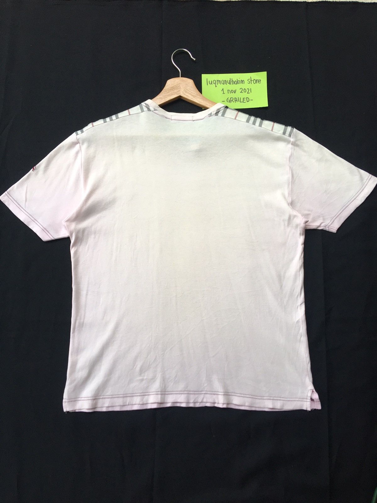 Burberry Vintage Burberry Checkered Tshirt Size US M / EU 48-50 / 2 - 14 Thumbnail