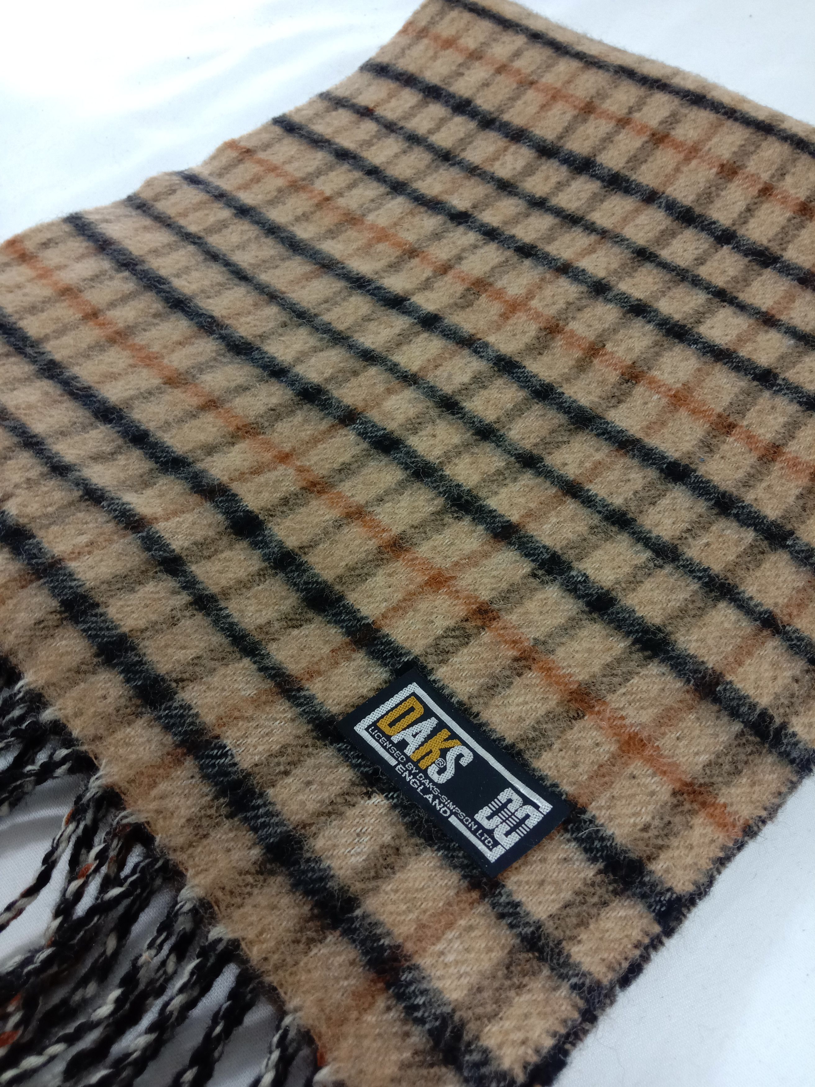 DAKS Daks London Scarf / Muffler / Wool Size ONE SIZE - 1 Thumbnail
