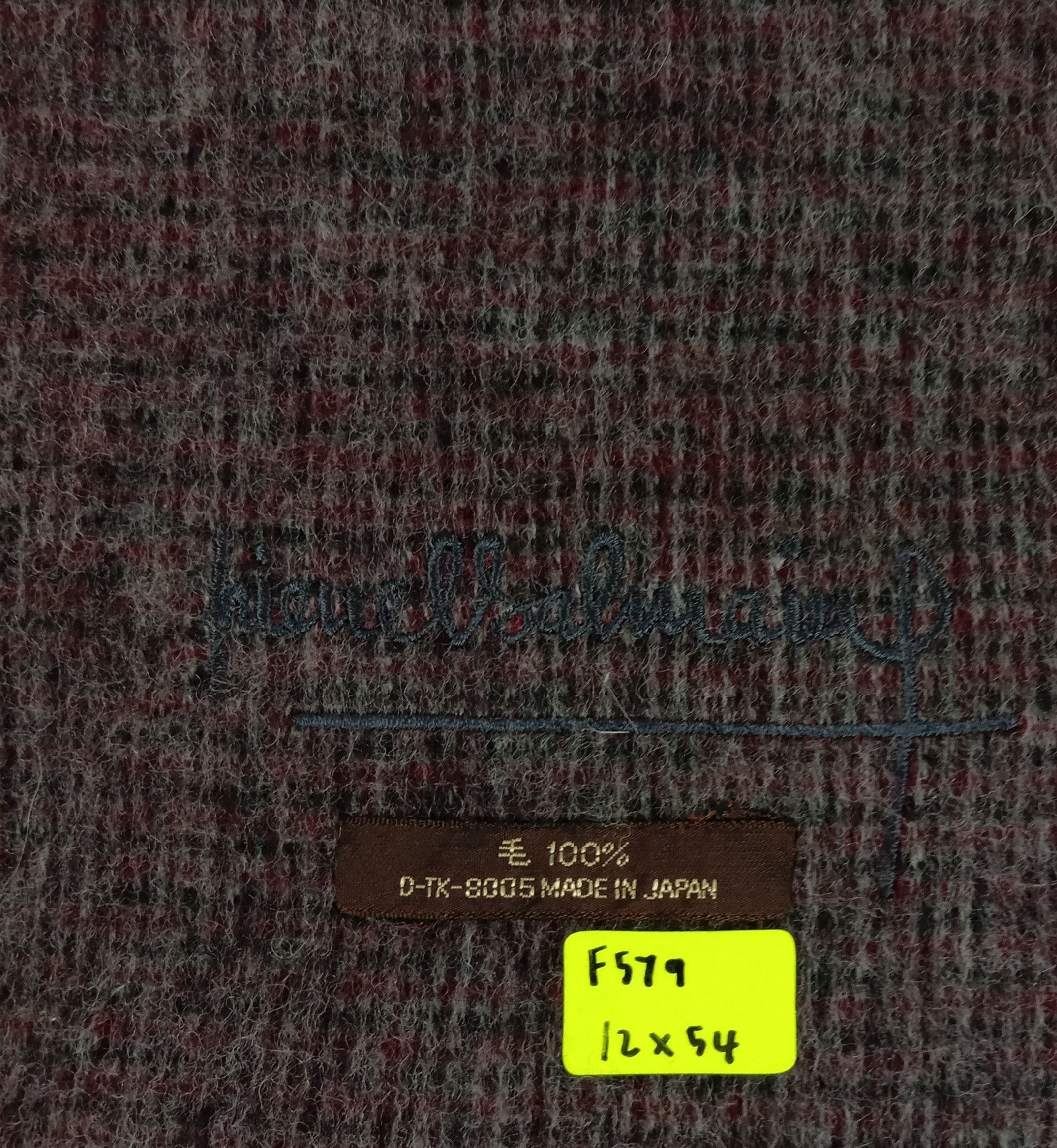 Pierre Balmain Vintage Pierre Balmain Scarf / Muffler / Wool Size ONE SIZE - 5 Thumbnail