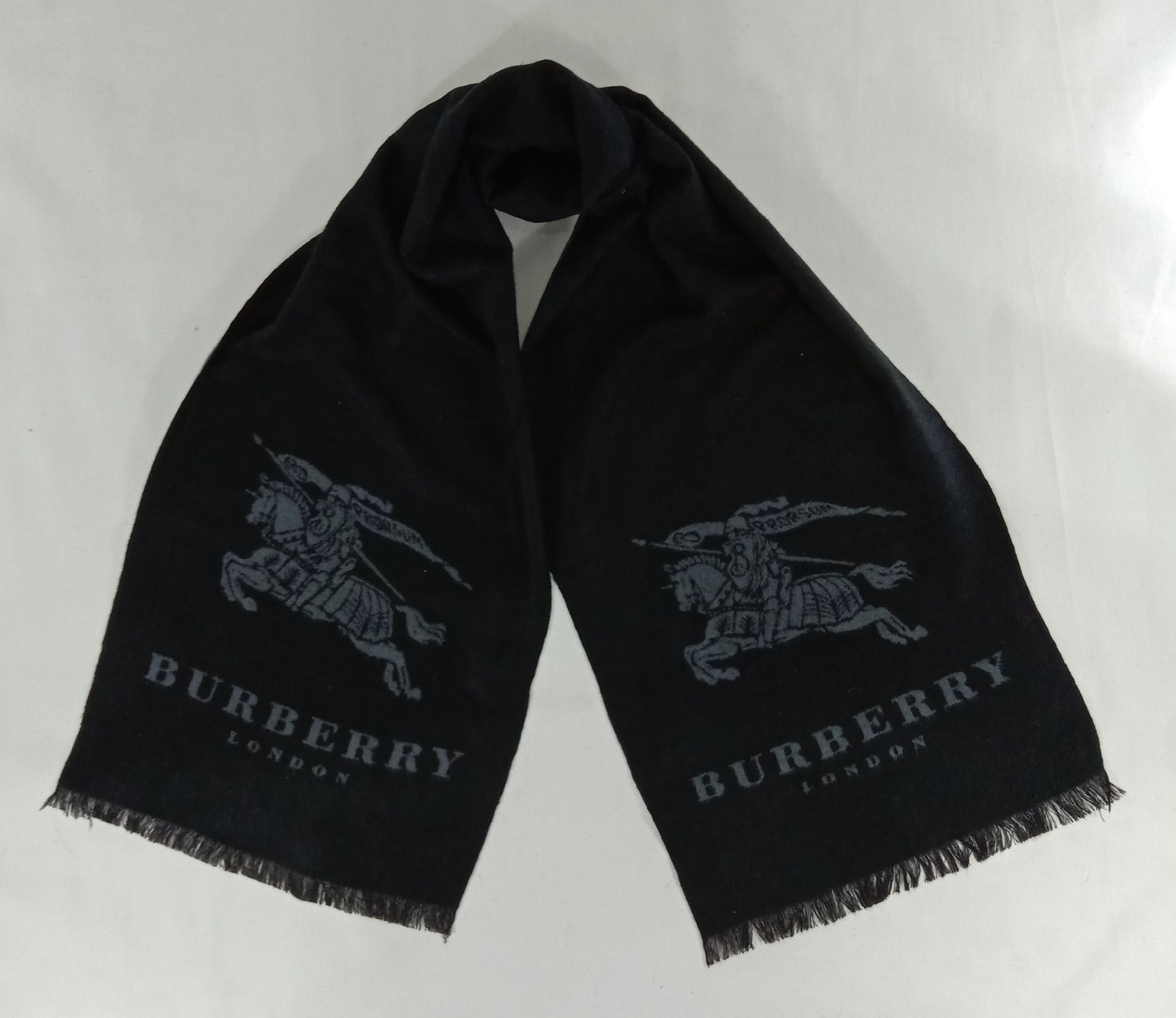 Burberry Burberry Scarf/Muffler/Wool/Cashmere Size ONE SIZE - 2 Thumbnail
