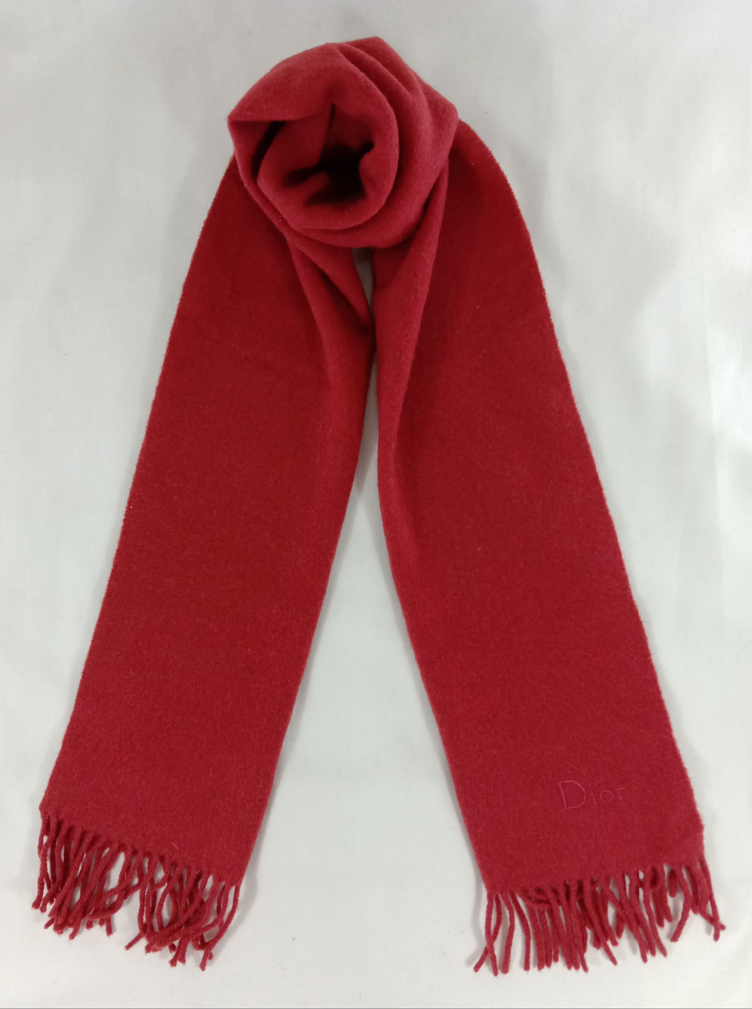Designer Vintage Designer Luxury Scarf / Muffler / Wool Size ONE SIZE - 2 Thumbnail