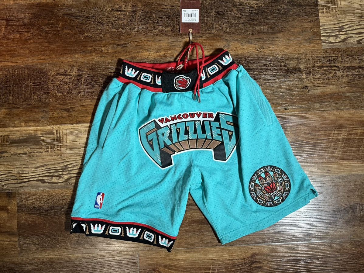 VANCOUVER GRIZZLIES RETRO SHORTS