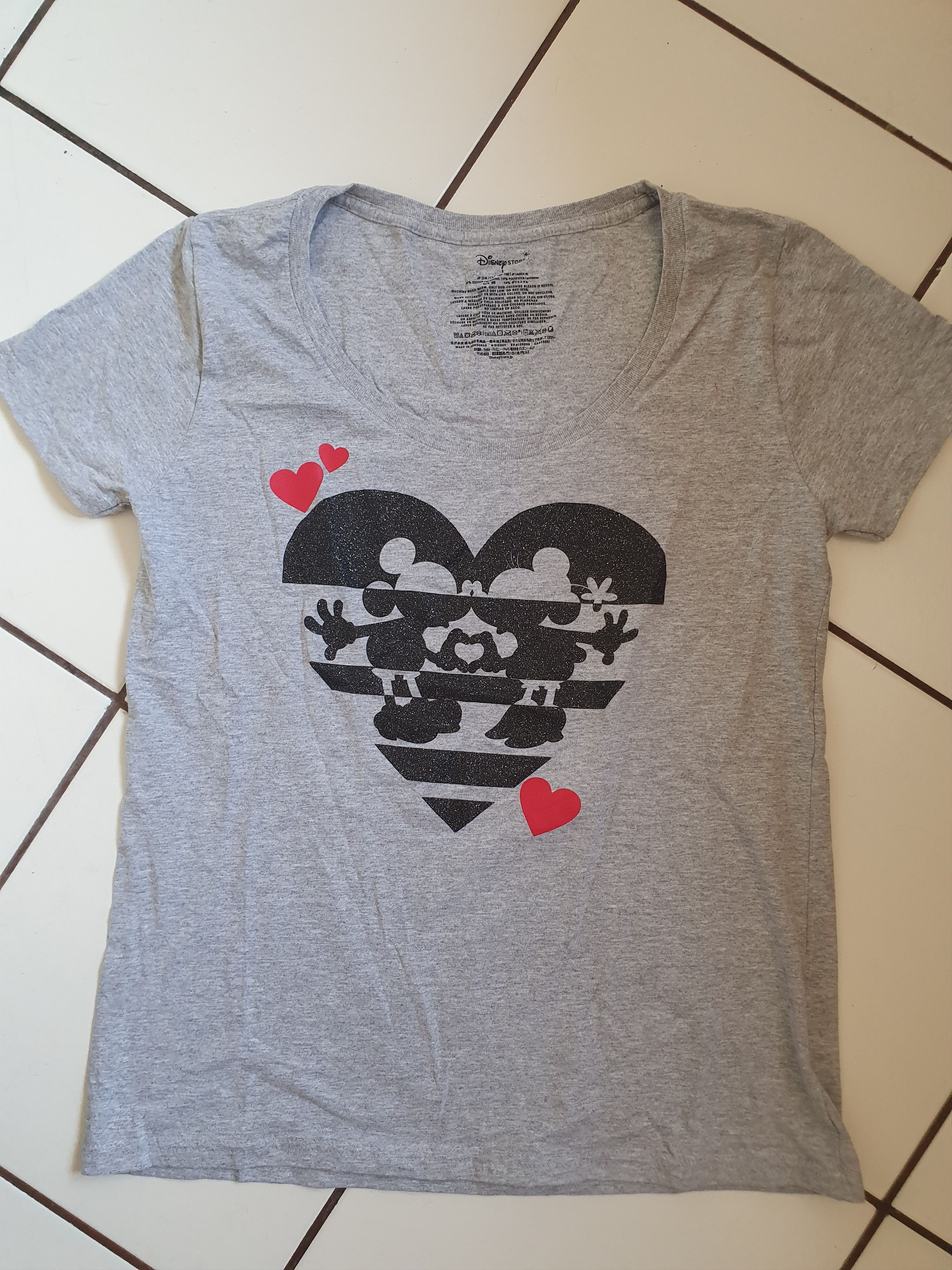 Disney Disney Store Japan Mickey & Minnie W tee,sz M Size M / US 6-8 / IT 42-44 - 2 Thumbnail