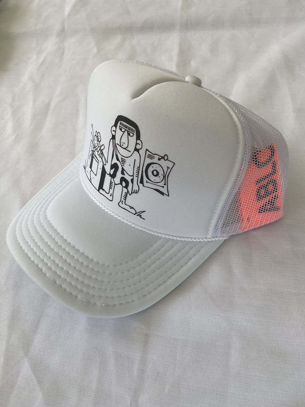 Virgil Abloh Virgil Abloh MCA Figures of Speech Trucker Hat Size ONE SIZE - 2 Thumbnail