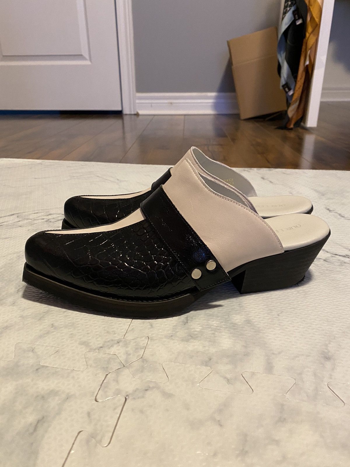 Our Legacy Our Legacy Manta Mule | Grailed