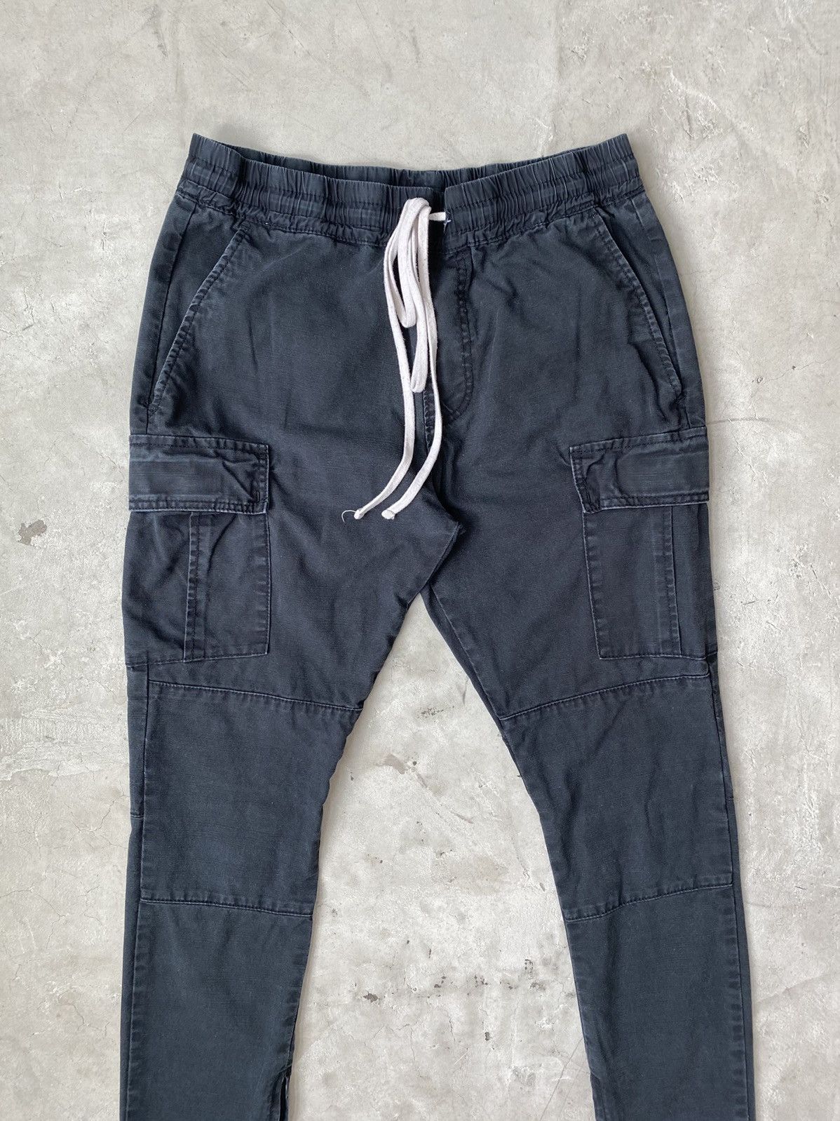 Fear of God Fear Of God Essentials Cargo Pants Size US 32 / EU 48 - 4 Thumbnail