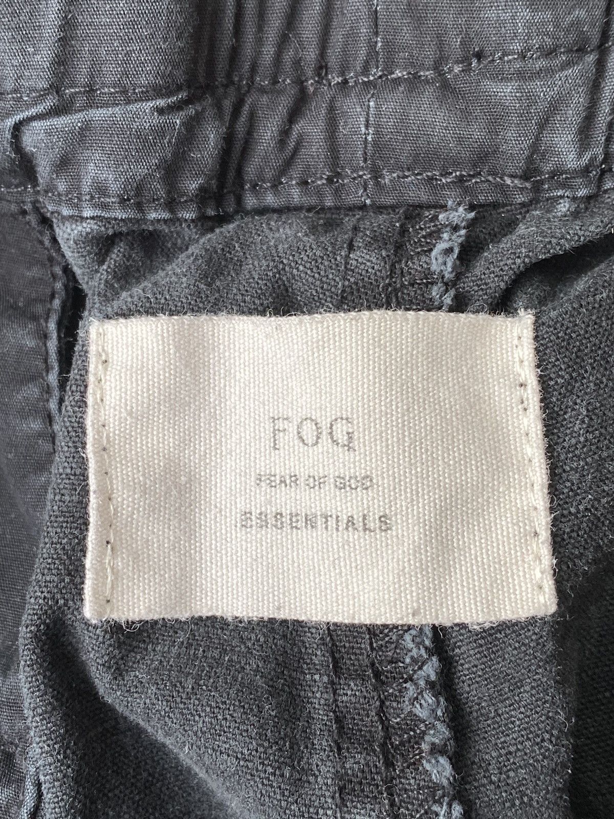 Fear of God Fear Of God Essentials Cargo Pants Size US 32 / EU 48 - 7 Thumbnail
