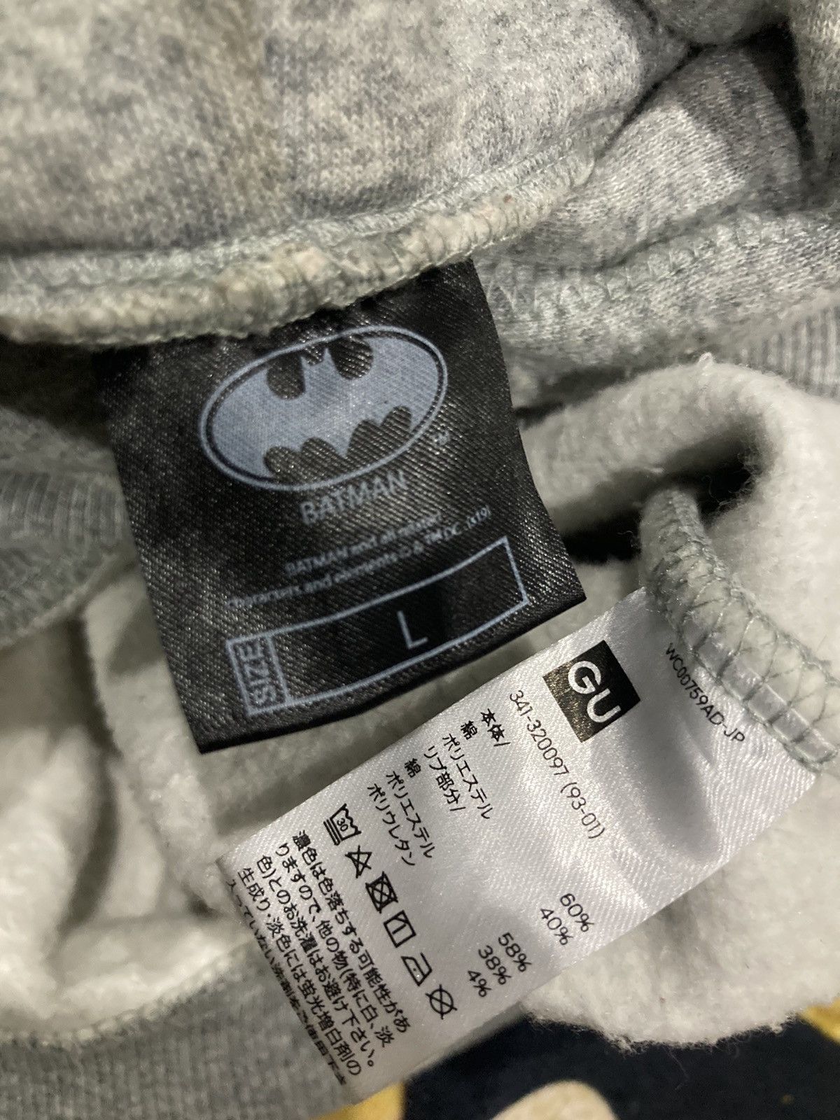 DC Comics Batman x GU Big Logo Hoodie Size US L / EU 52-54 / 3 - 5 Thumbnail