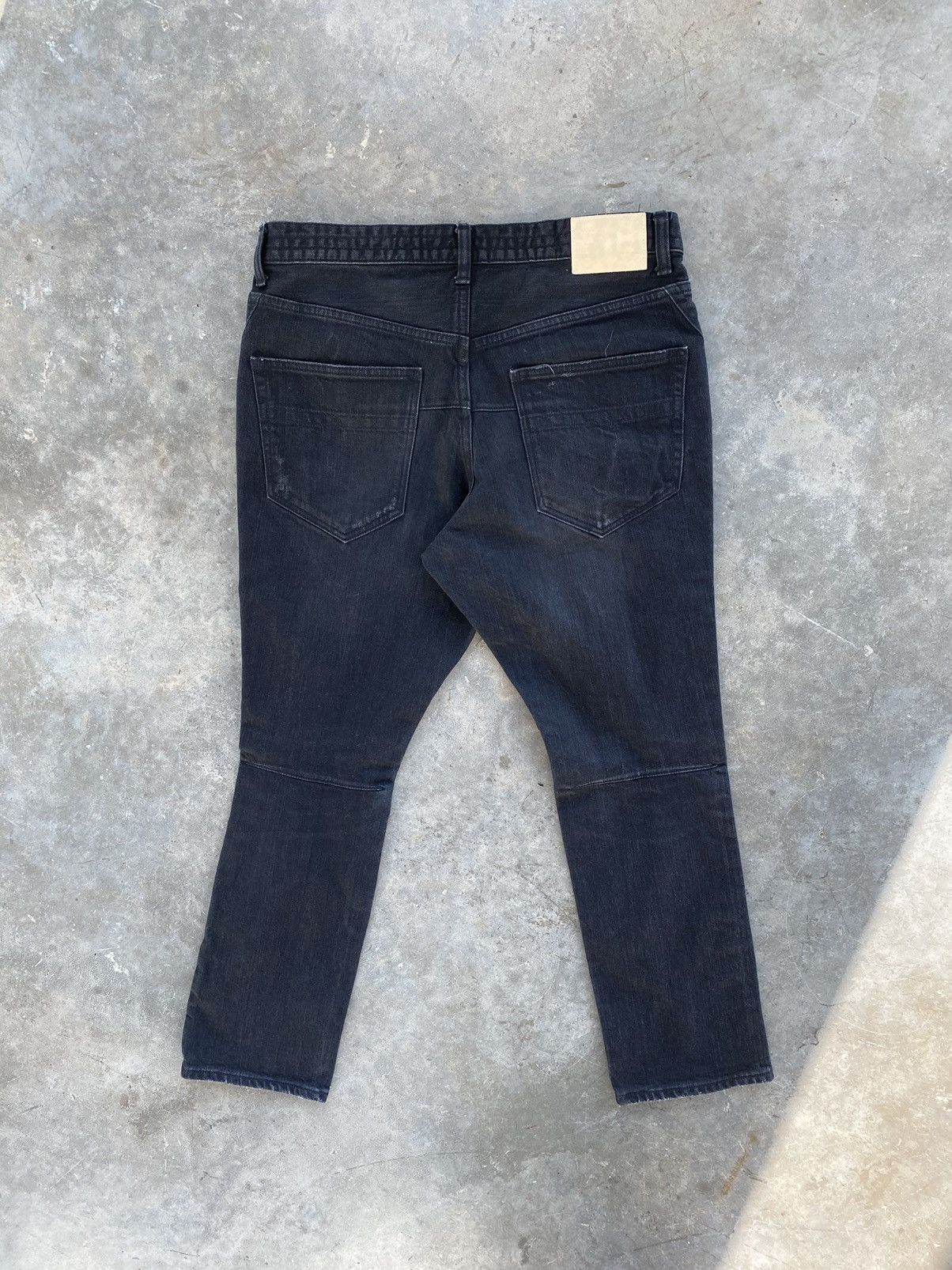 Number (N)ine Number (N)ine Darted Distressed + Ripped Denim Jeans Size 2 Size US 30 / EU 46 - 3 Thumbnail