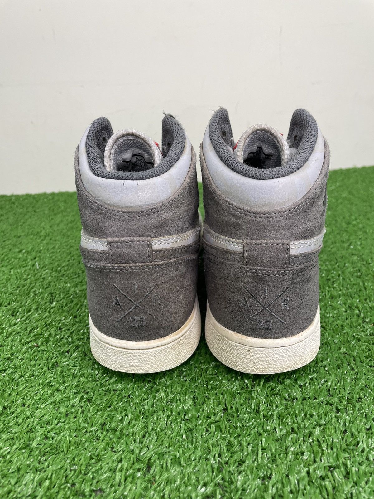 Jordan Brand Air Jordan 1 Retro Hi Premium GS Camo Size US 7 / EU 40 - 3 Thumbnail