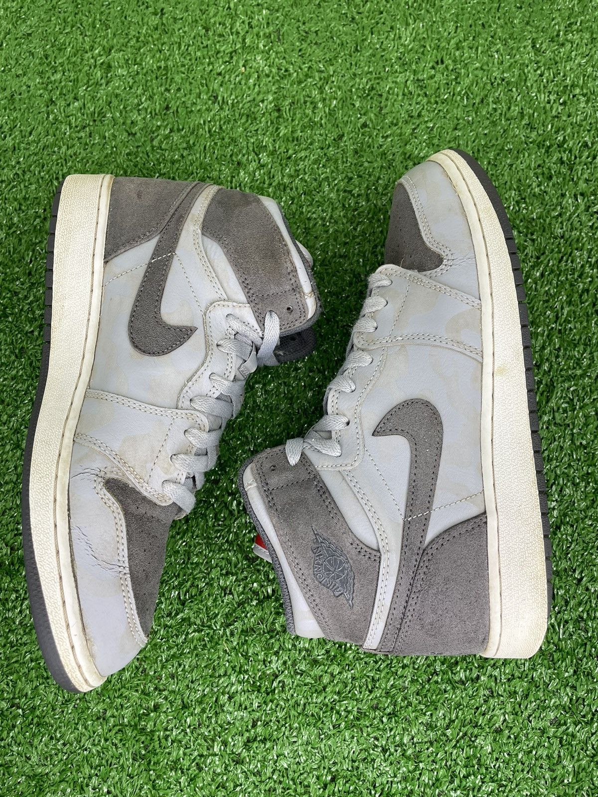 Jordan Brand Air Jordan 1 Retro Hi Premium GS Camo Size US 7 / EU 40 - 5 Thumbnail