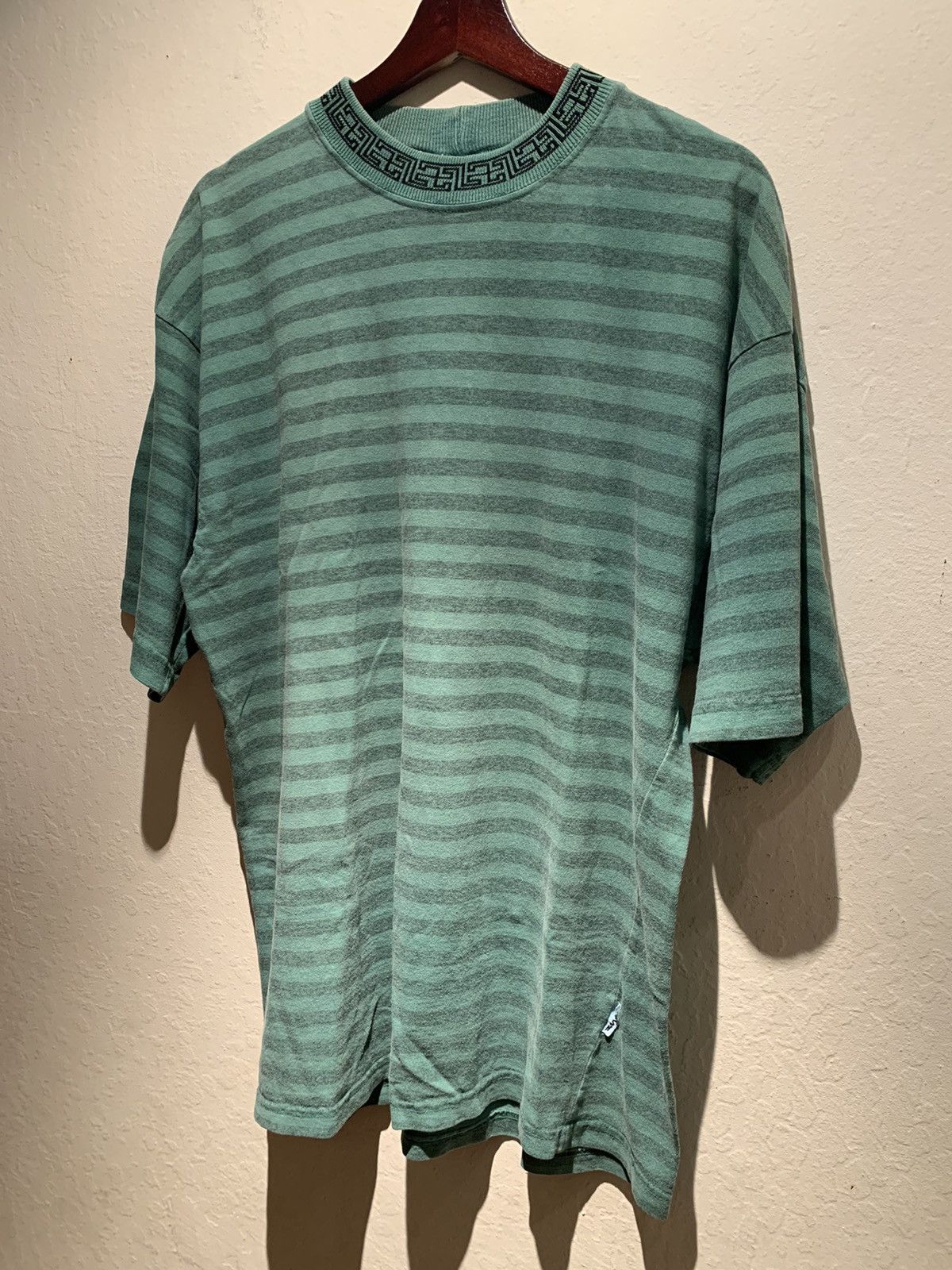 *RARE* Vintage Rush USA-Made Striped Patterned T-Shirt - M/L