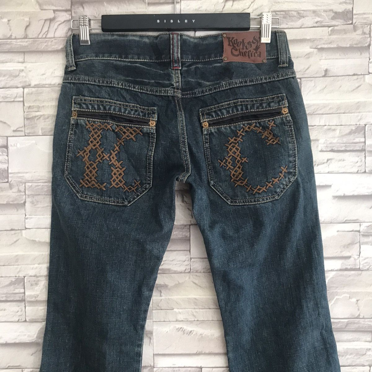 Japanese Brand Vintage Hello Kitty Denim Flare Jeans Size 29" - 7 Thumbnail