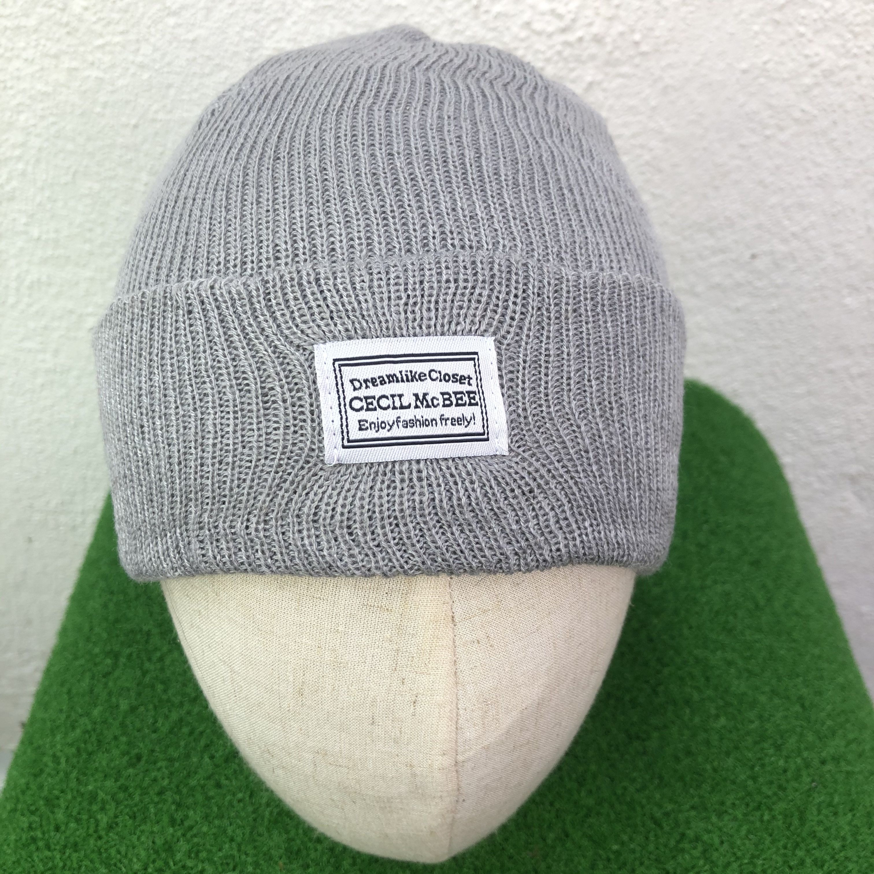 Japanese Brand CECIL MCBEE Beanie Hat Size ONE SIZE - 2 Thumbnail