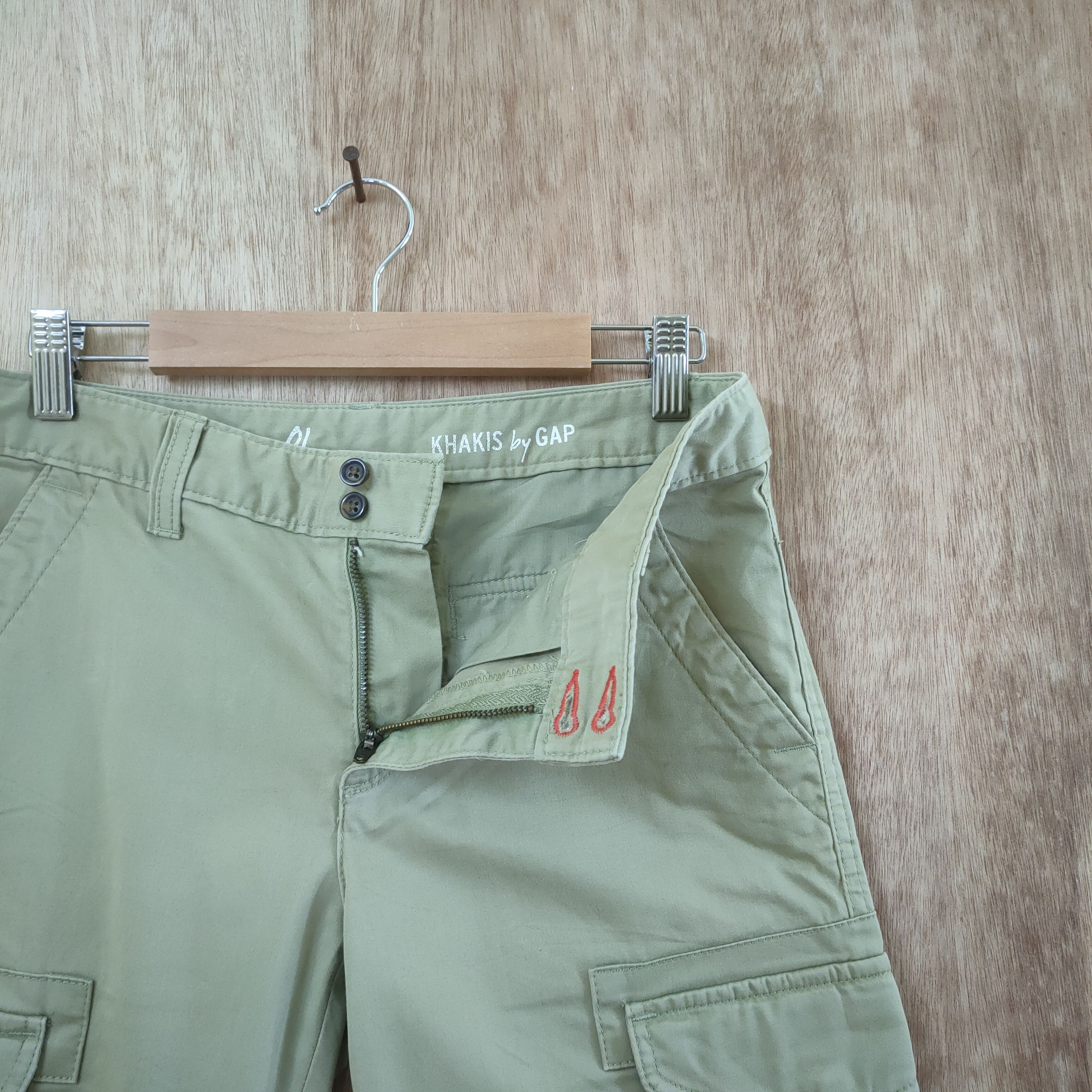 Gap GAP 7 POCKET STREETWEAR CARGO PANTS Size US 27 - 7 Thumbnail