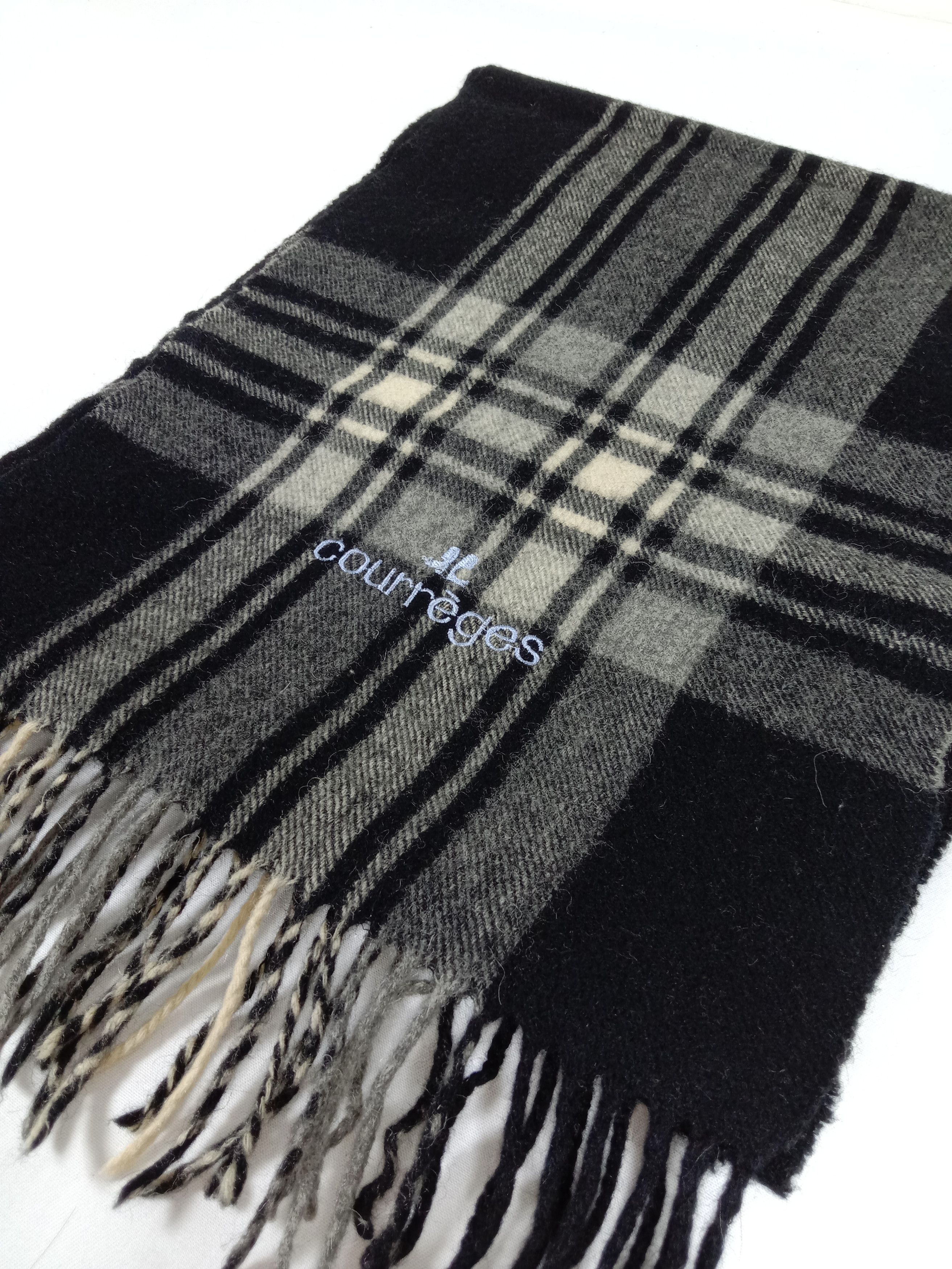 Courreges Courreges Scarf / Muffler / Wool Size ONE SIZE - 1 Thumbnail