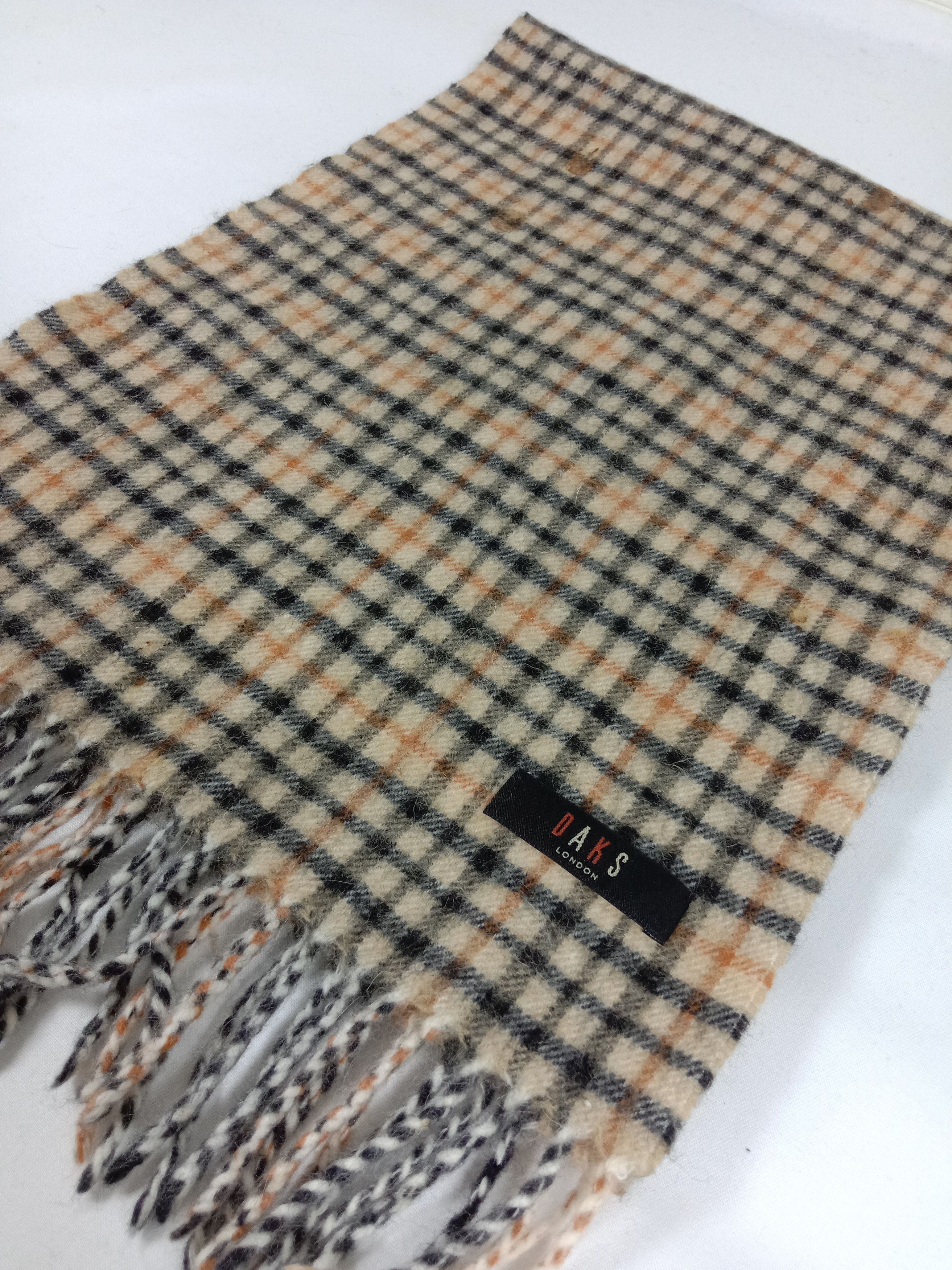 DAKS Daks London Scarf / Muffler / Wool Size ONE SIZE - 1 Thumbnail
