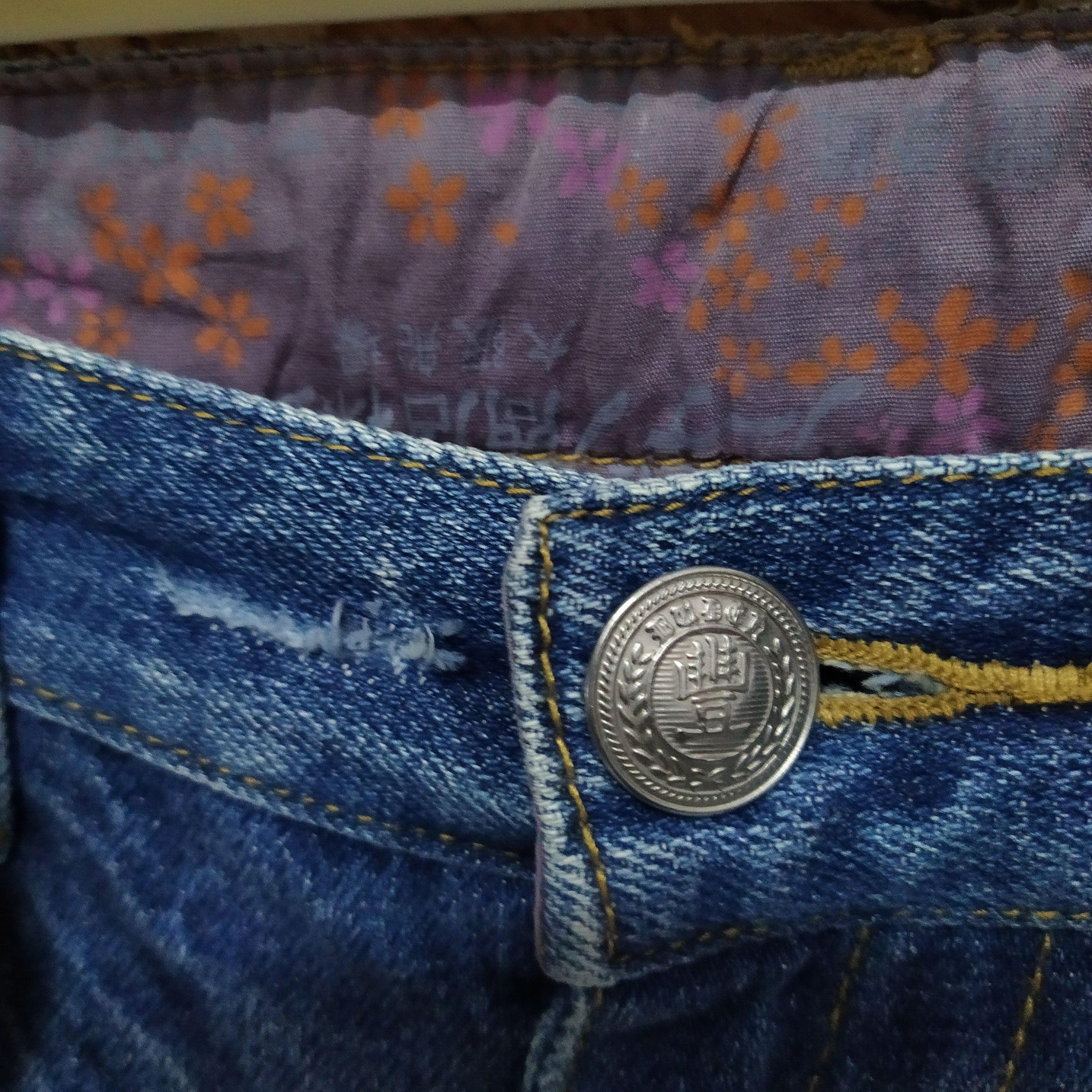 Japanese Brand BUDEN JAPANESE SUKAJAN ART DISTRESSED DENIM (D265) Size US 34 / EU 50 - 6 Thumbnail