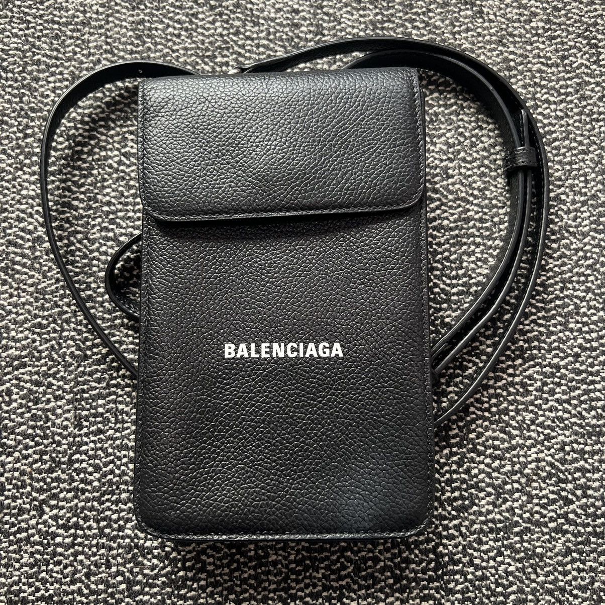 Balenciaga Balenciaga Logo-Print Calfskin Leather Pouch Size ONE SIZE - 1 Thumbnail