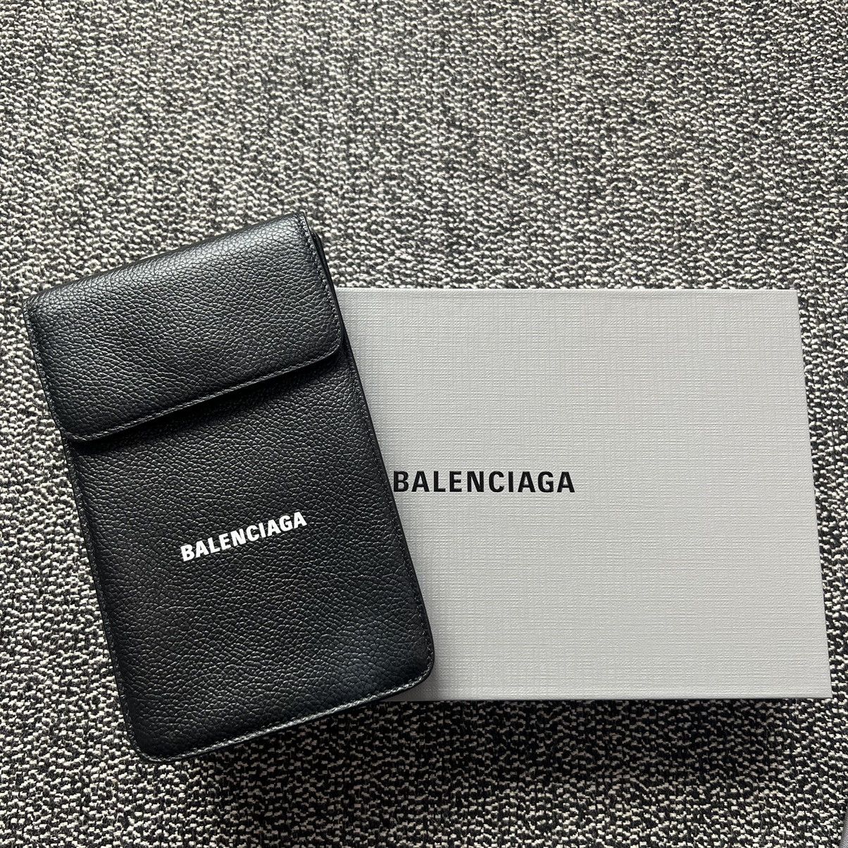 Balenciaga Balenciaga Logo-Print Calfskin Leather Pouch Size ONE SIZE - 3 Thumbnail