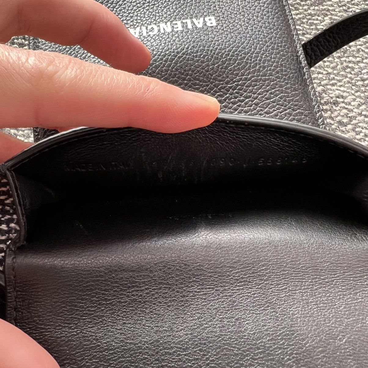 Balenciaga Balenciaga Logo-Print Calfskin Leather Pouch Size ONE SIZE - 6 Thumbnail