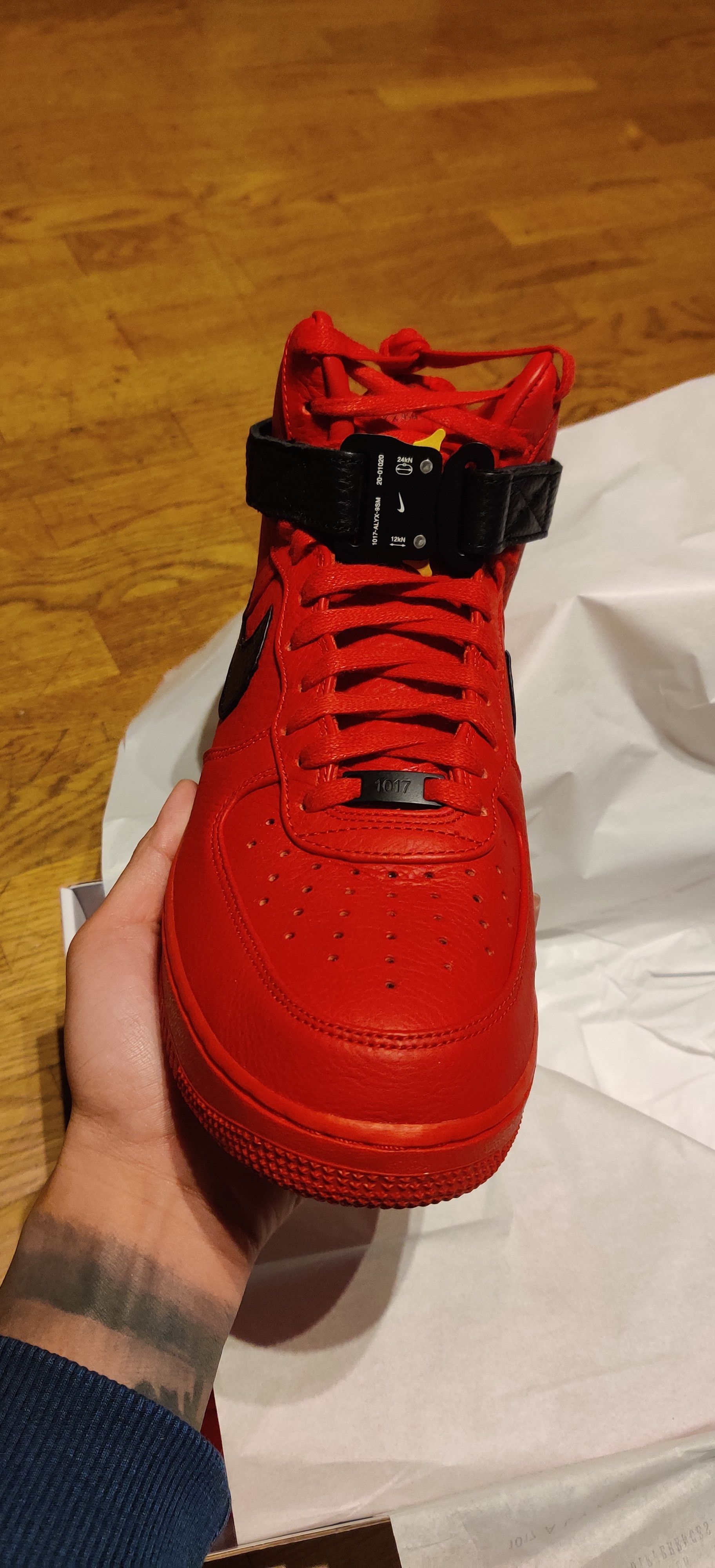 alyx air force 1 red