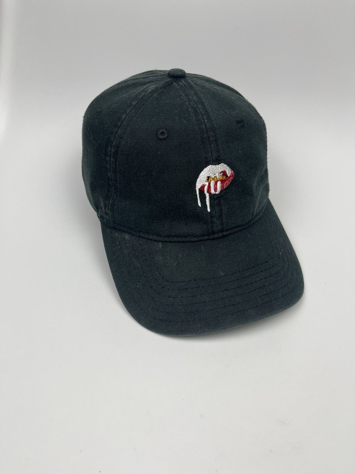 Hat Club Kylie Jenner Lip Kit Hat polo hat Size ONE SIZE - 2 Thumbnail