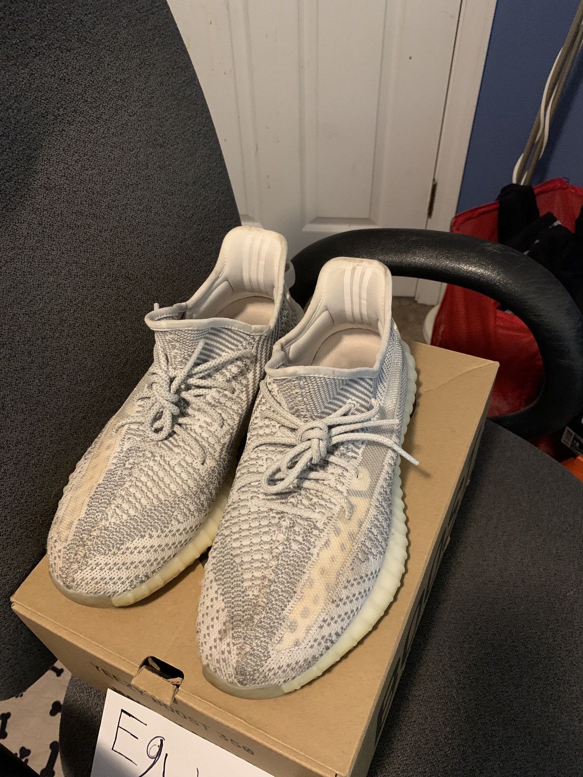 Adidas × Kanye West Yeezy Boost 350 V2 Static Non-Reflective 2018 Size US 12 / EU 45 - 4 Thumbnail