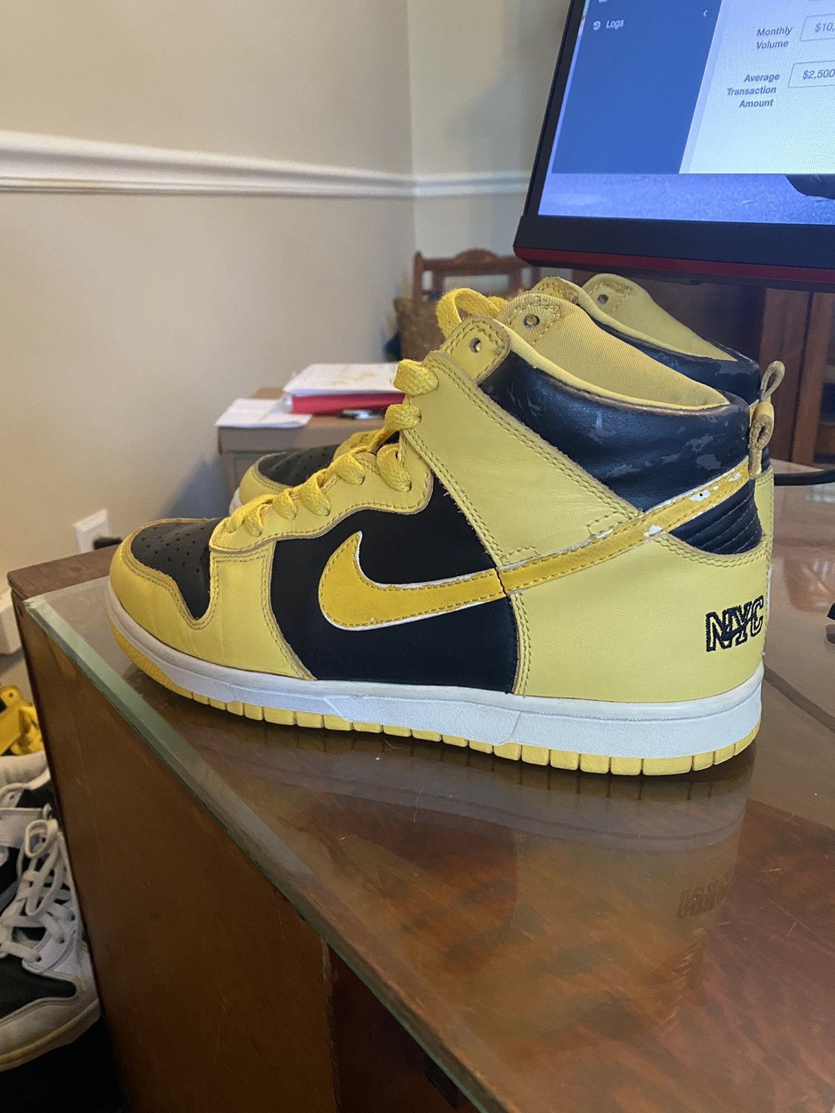 Nike 1999 Dunk High Le Goldenrod NYC Size US 8.5 / EU 41-42 - 1 Preview
