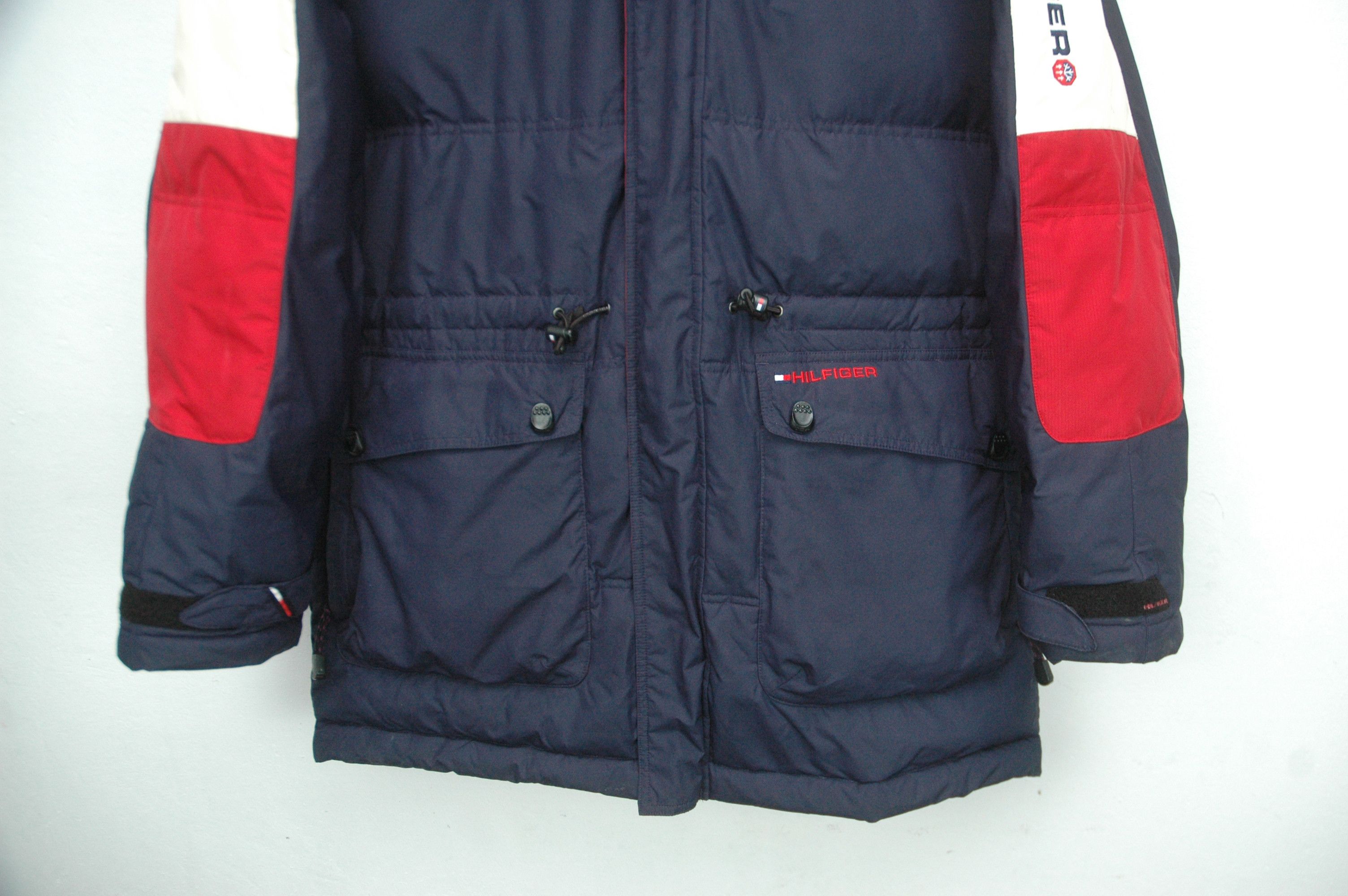 Tommy Hilfiger Vintage Tommy Hilfiger Down Puffer Parka Size US L / EU 52-54 / 3 - 6 Thumbnail
