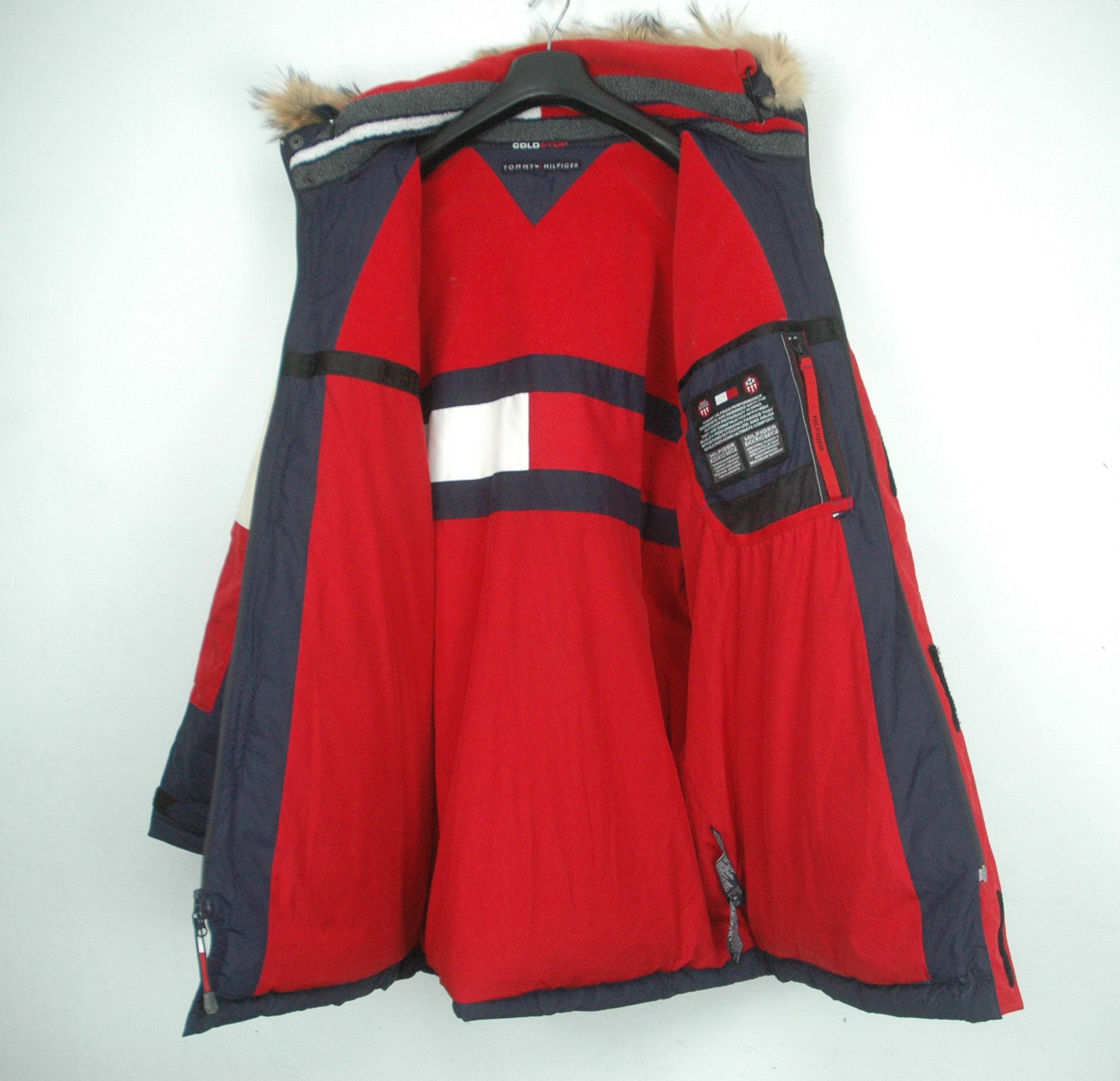 Tommy Hilfiger Vintage Tommy Hilfiger Down Puffer Parka Size US L / EU 52-54 / 3 - 7 Thumbnail