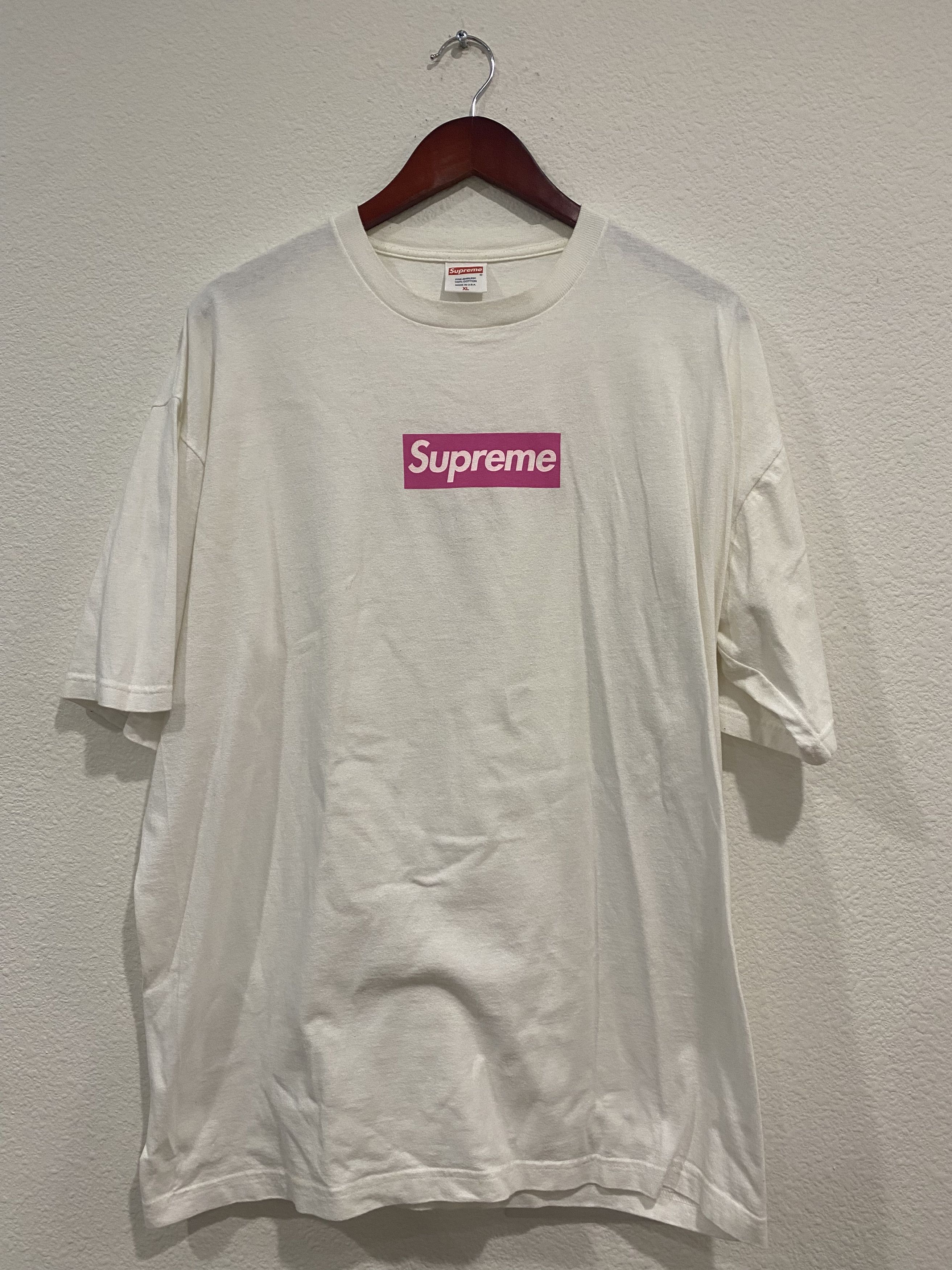 Supreme Supreme Pink Box Logo T-Shirt Size US XL / EU 56 / 4 - 1 Thumbnail