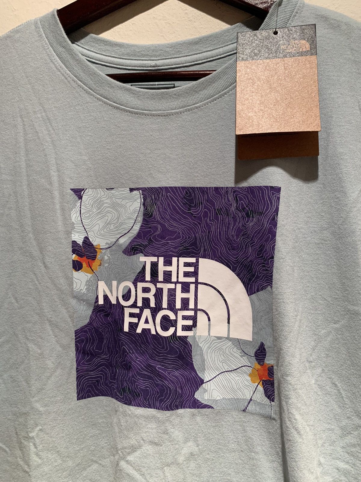 Designer × The North Face *RARE* New North Face Floral Logo Soft T-Shirt - L Size US L / EU 52-54 / 3 - 2 Thumbnail