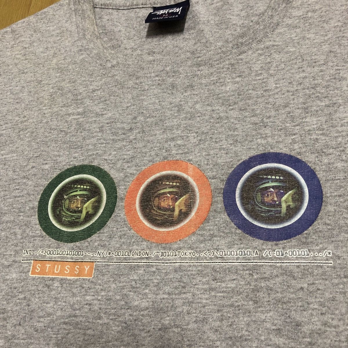 Stussy Vintage 90s stussy London New York Tokyo Astronaut Logo Tee Size US M / EU 48-50 / 2 - 2 Thumbnail
