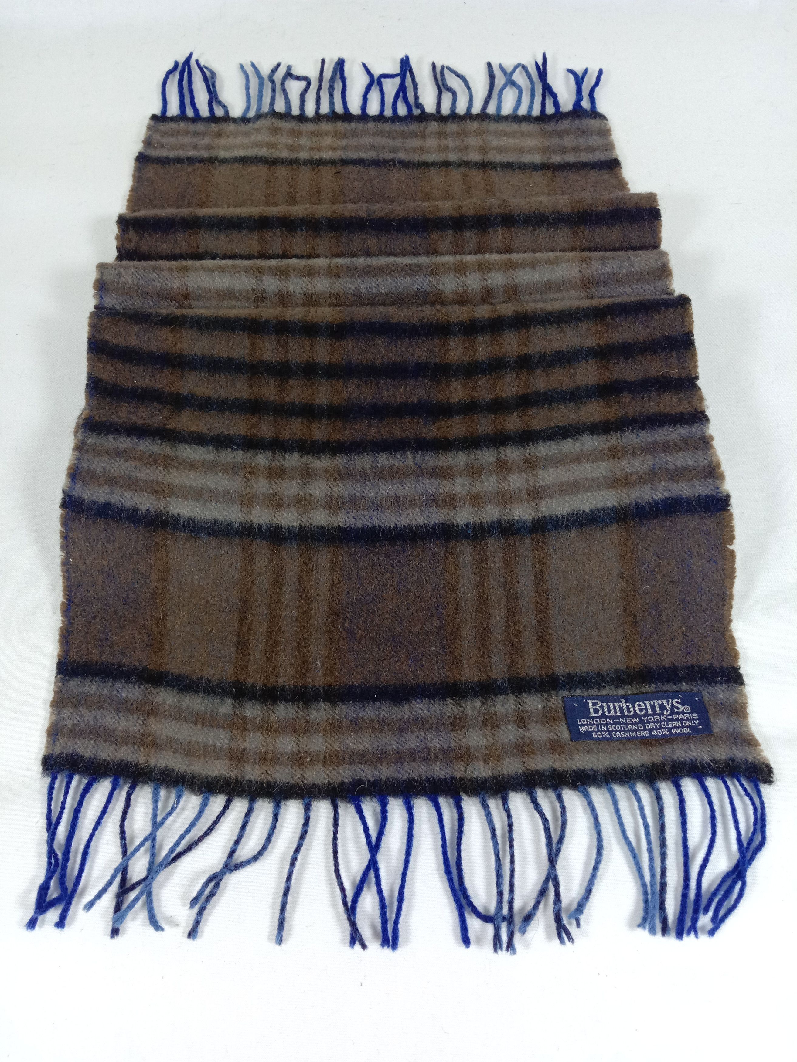 Burberry Burberry Scarf / Muffler / Wool Size ONE SIZE - 3 Thumbnail