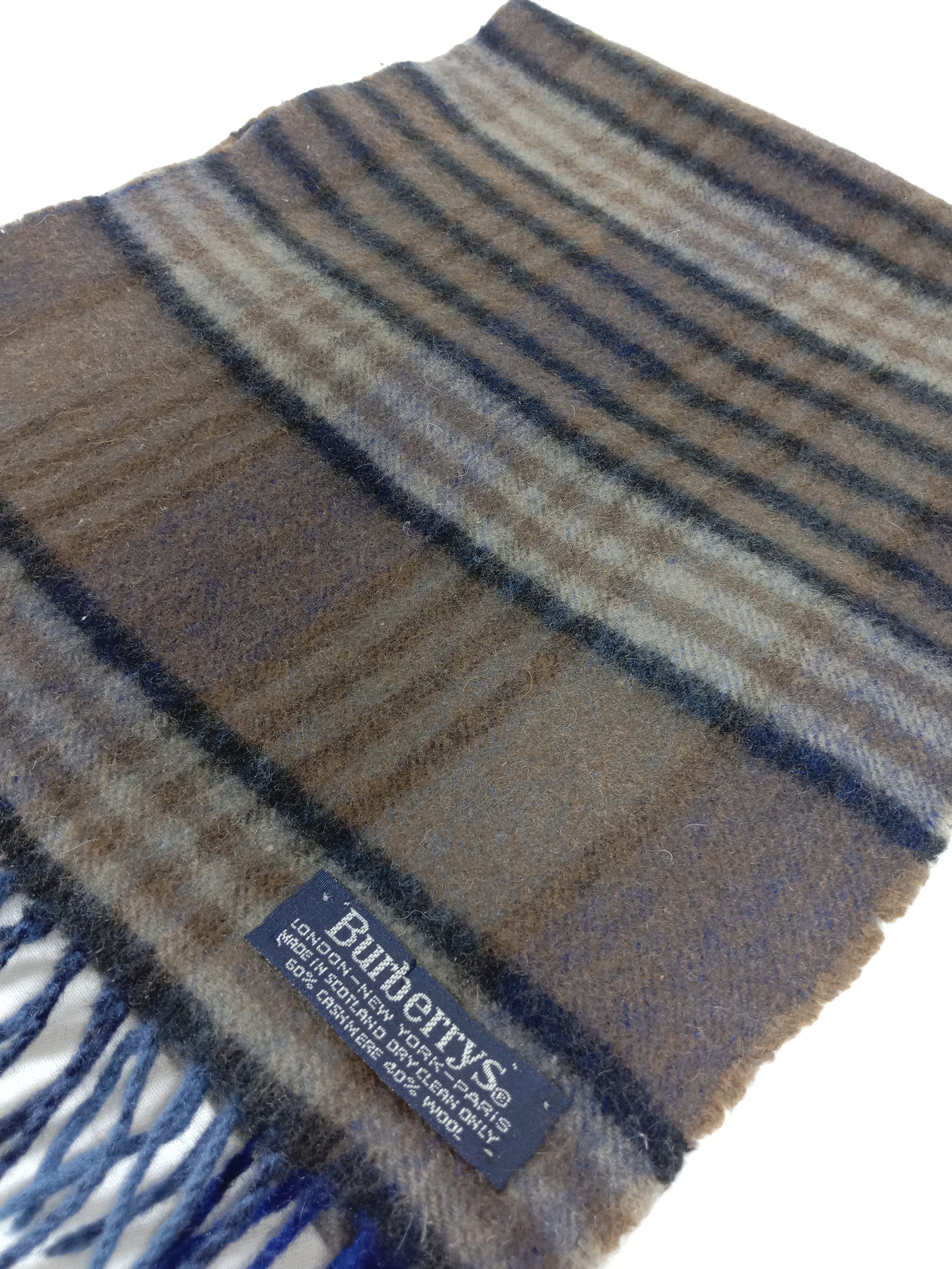 Burberry Burberry Scarf / Muffler / Wool Size ONE SIZE - 1 Thumbnail
