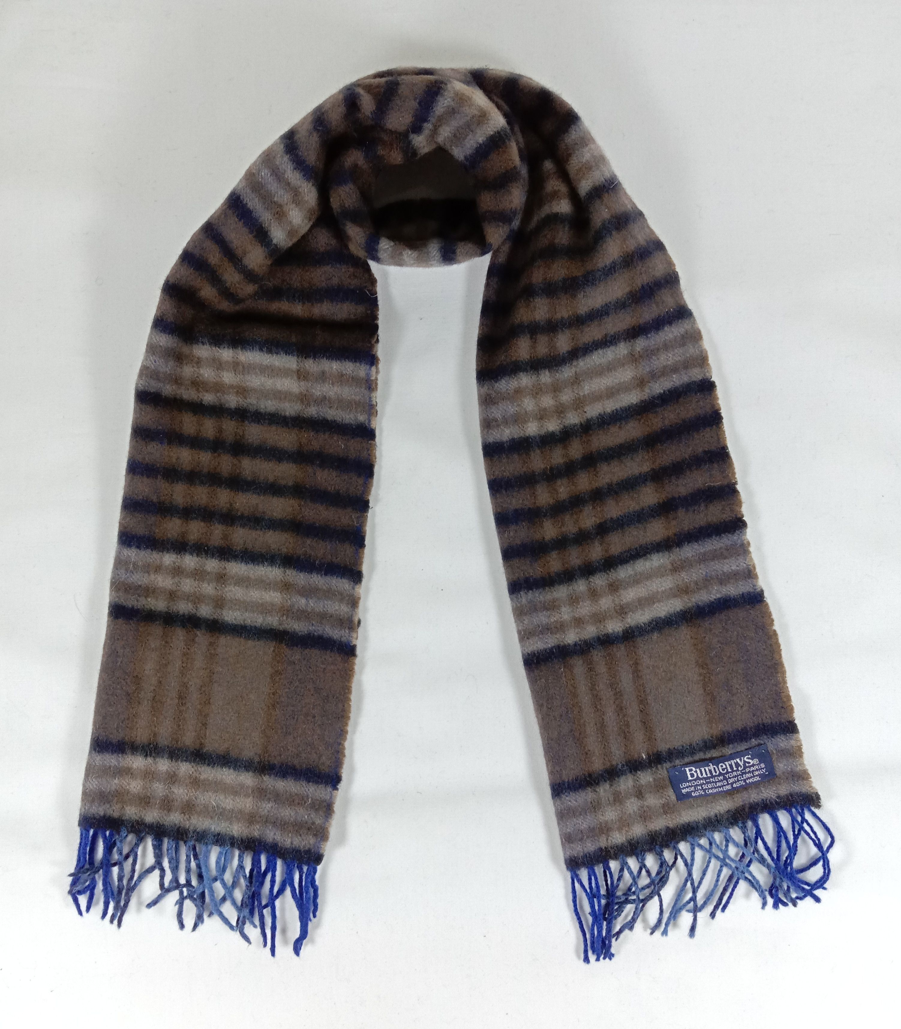 Burberry Burberry Scarf / Muffler / Wool Size ONE SIZE - 2 Thumbnail