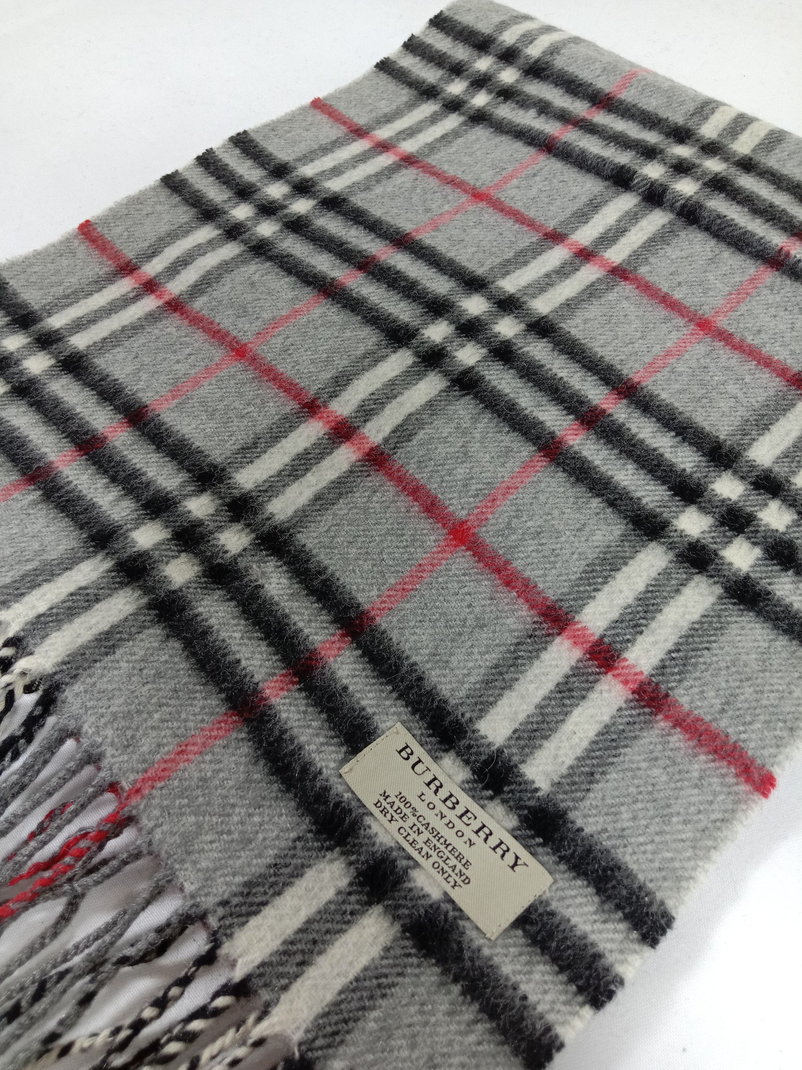 Burberry Burberry Scarf/Muffler/Wool/Cashmere Size ONE SIZE - 1 Thumbnail