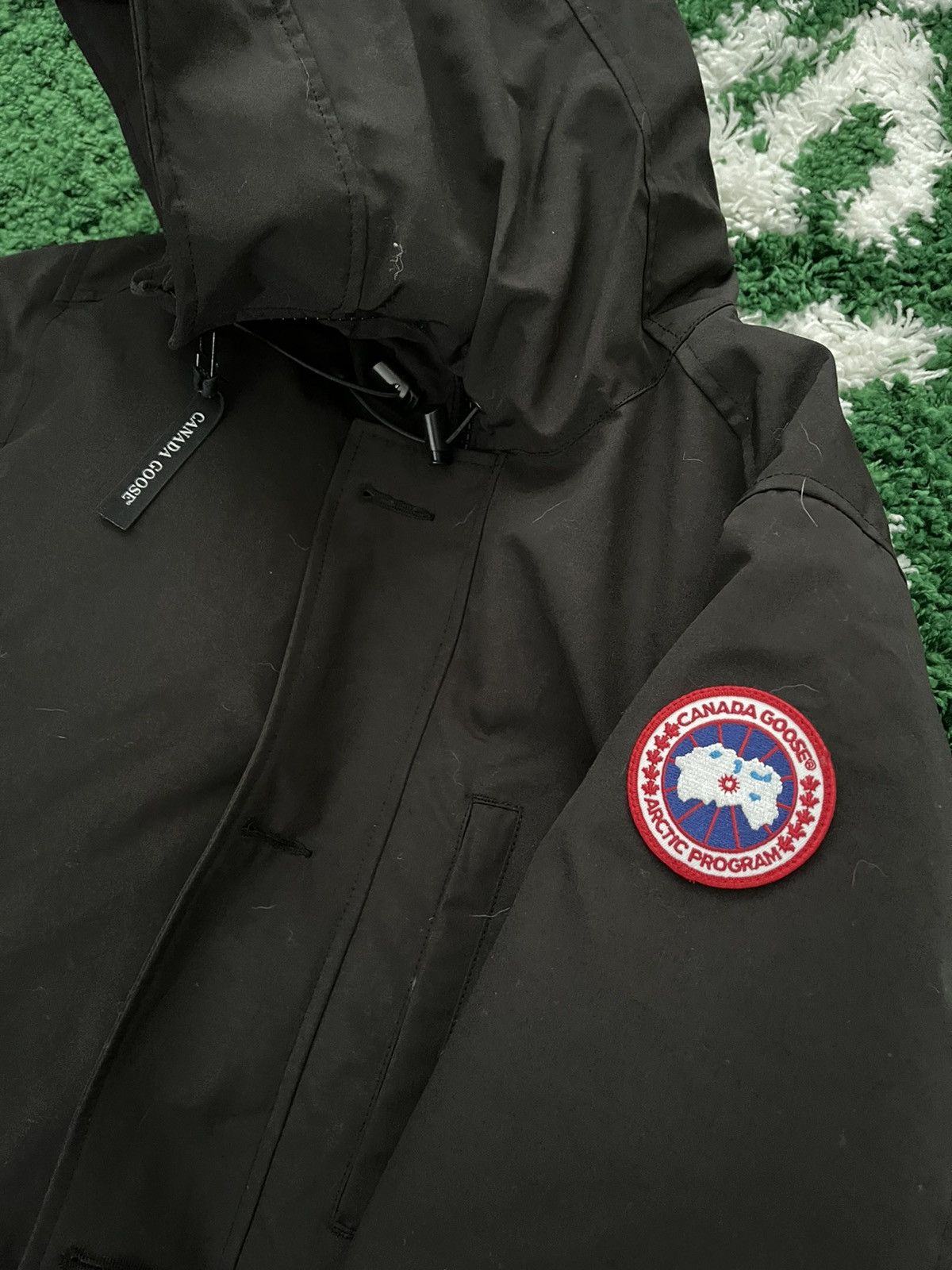 Canada Goose Canada Goose Chateau Parka Size US M / EU 48-50 / 2 - 11 Thumbnail