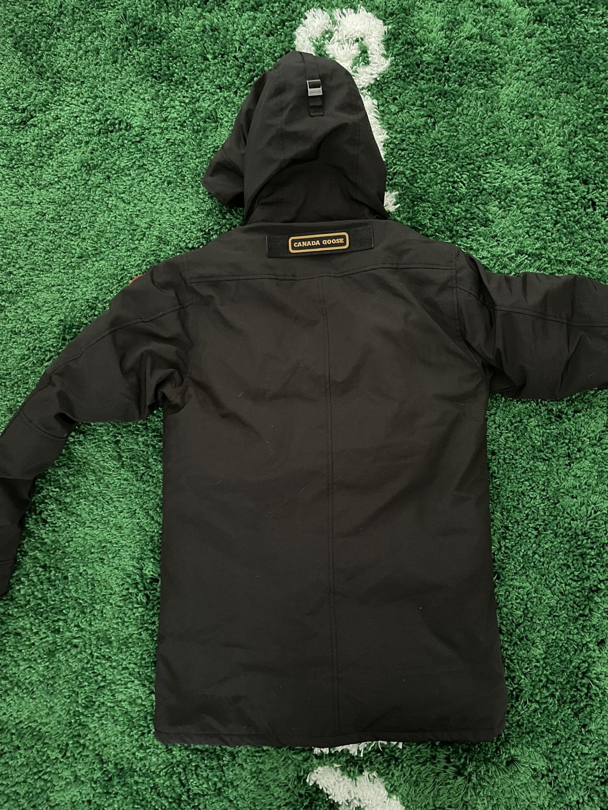 Canada Goose Canada Goose Chateau Parka Size US M / EU 48-50 / 2 - 9 Thumbnail