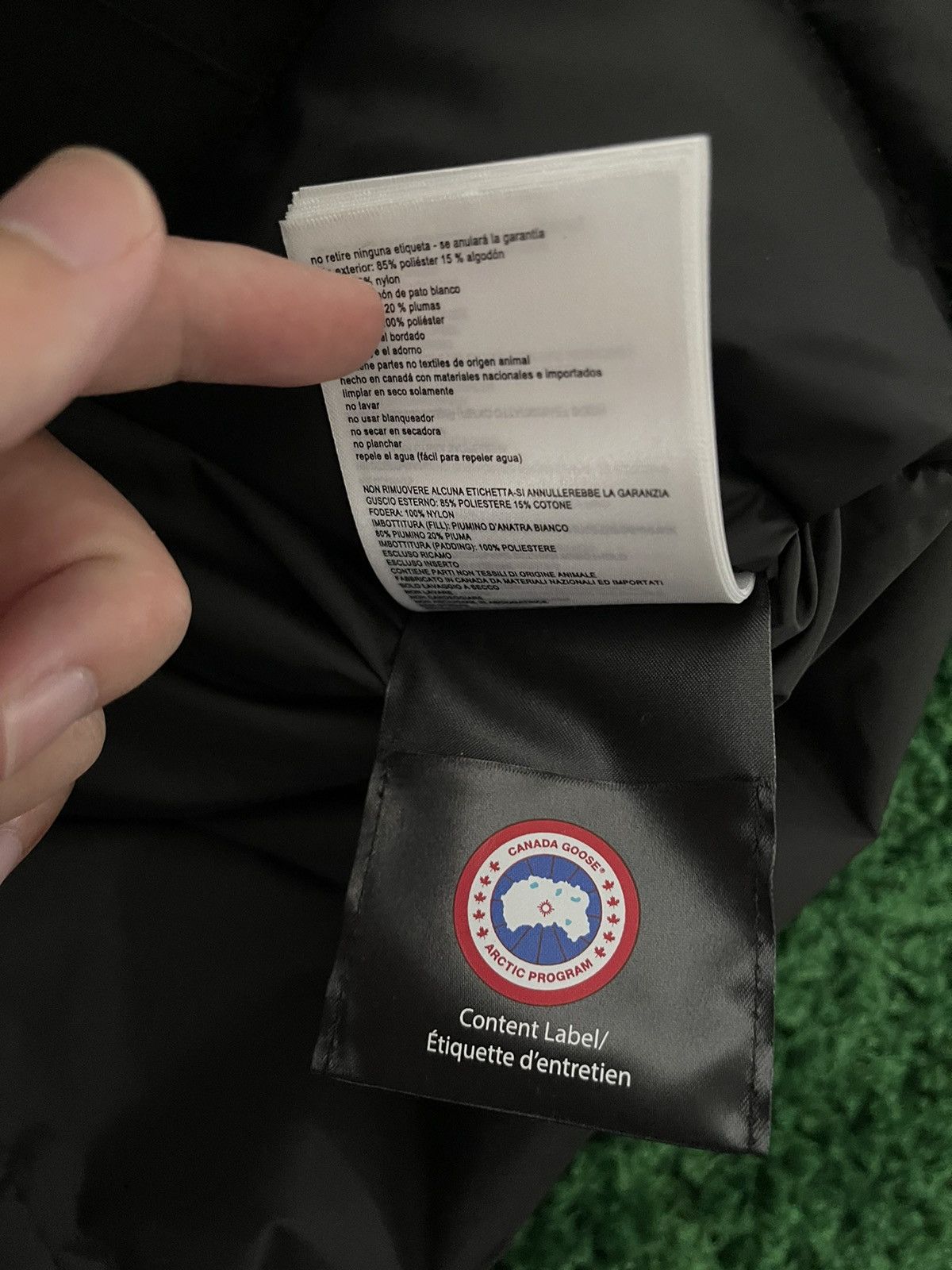 Canada Goose Canada Goose Chateau Parka Size US M / EU 48-50 / 2 - 14 Thumbnail