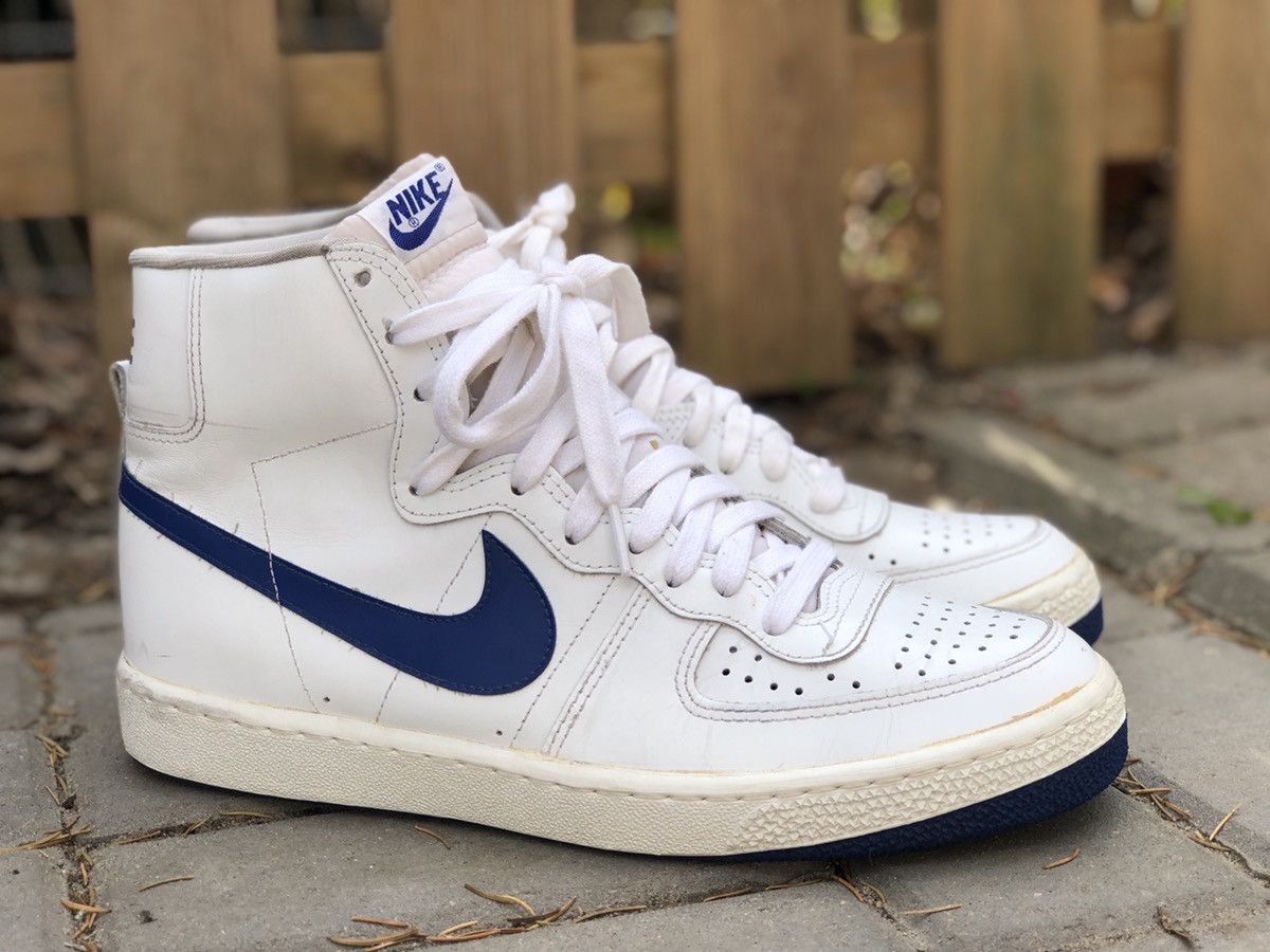 Nike NIKE LEGEND HI 82 11us Grailed