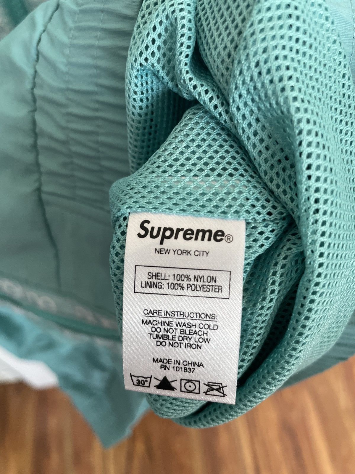 Supreme Supreme light blue track jacket Size US M / EU 48-50 / 2 - 4 Thumbnail